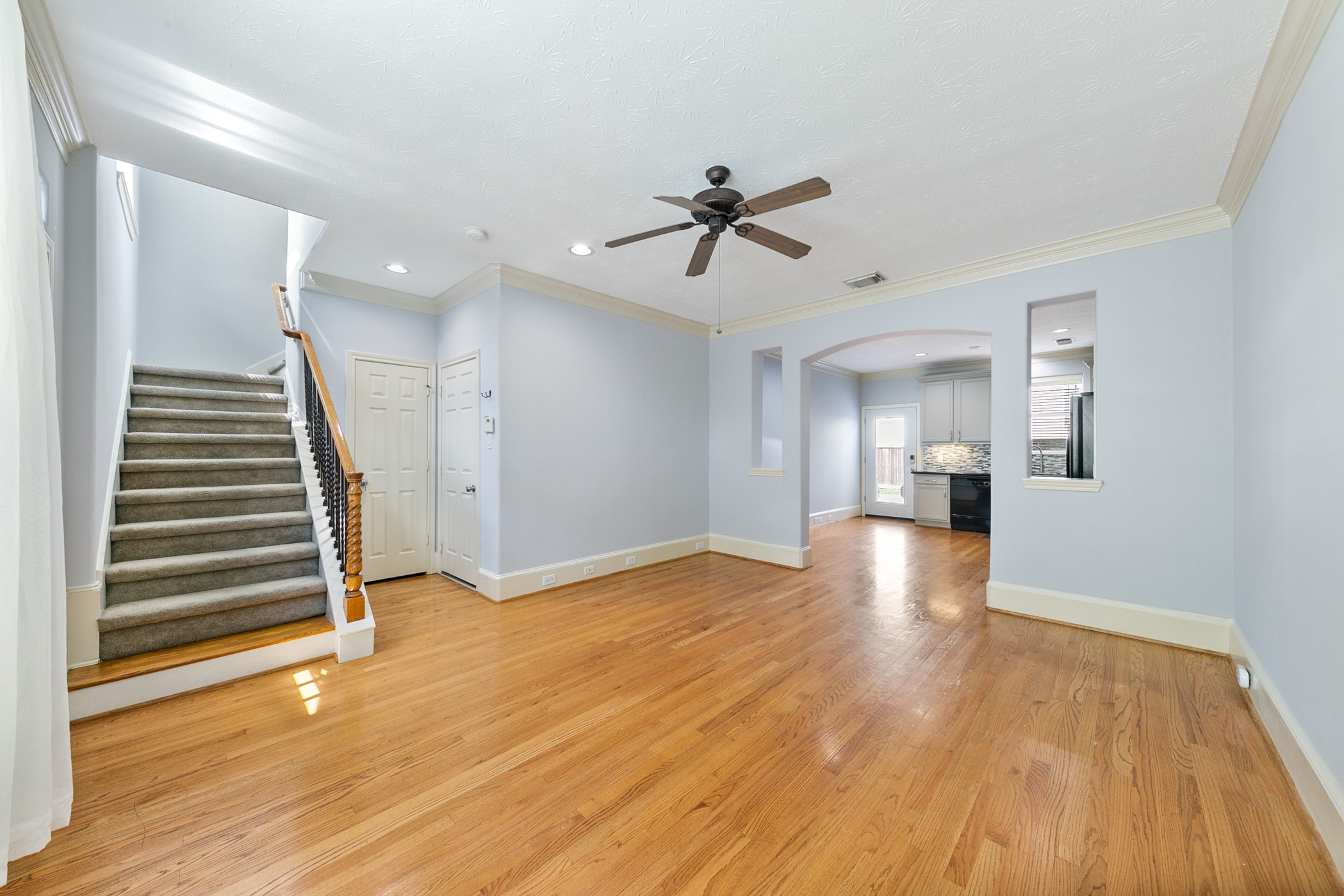 1759 Aden Drive Property Photo 2