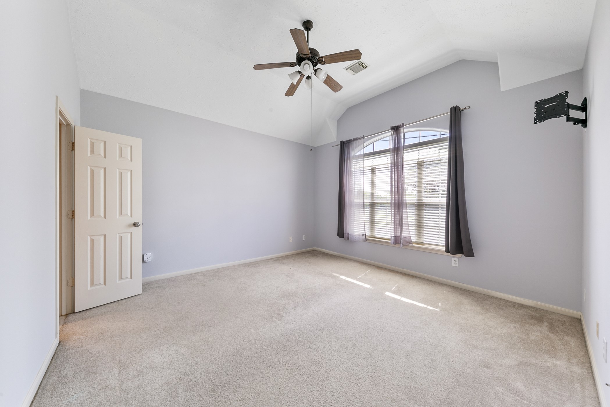 1759 Aden Drive Property Photo 7