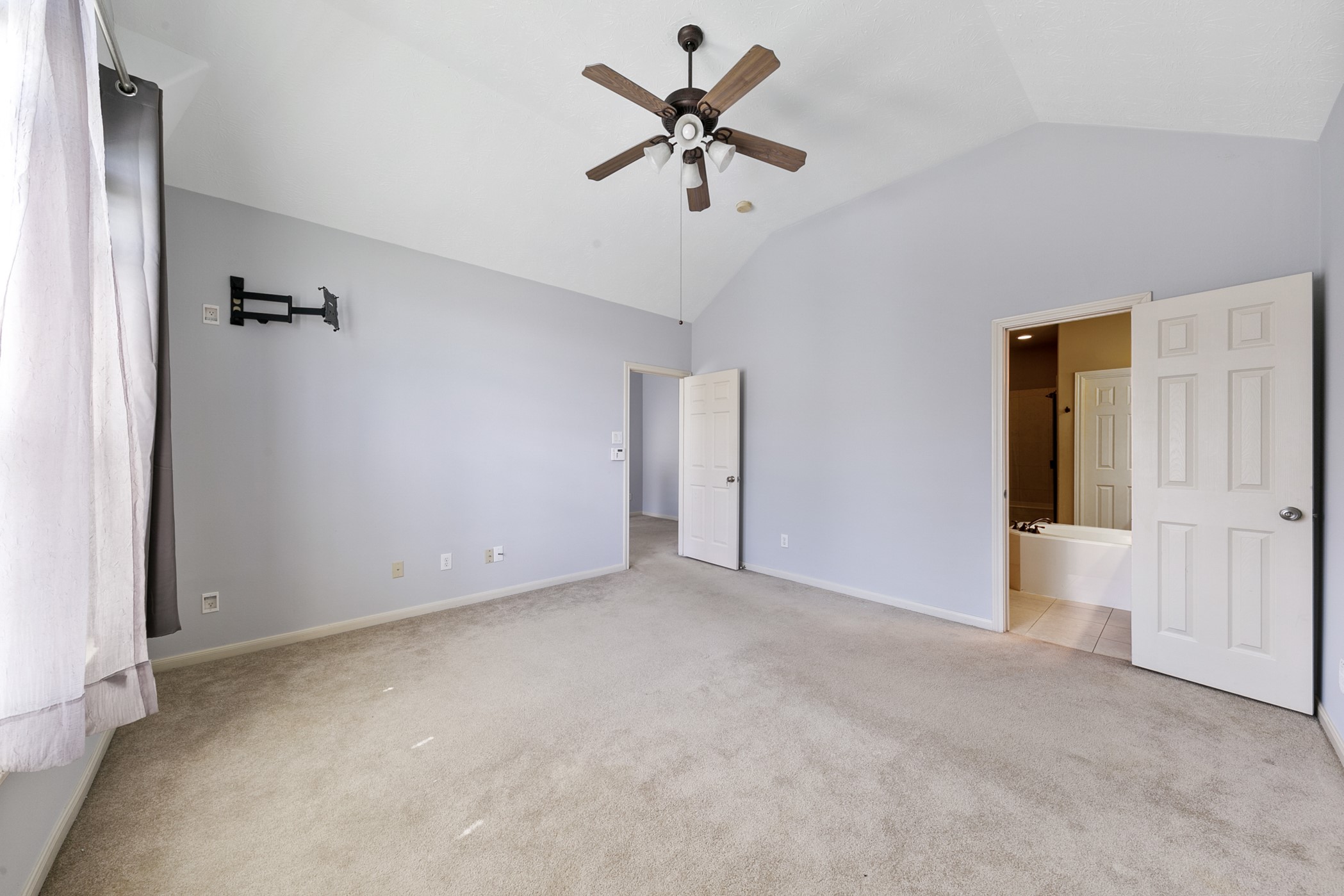 1759 Aden Drive Property Photo 8