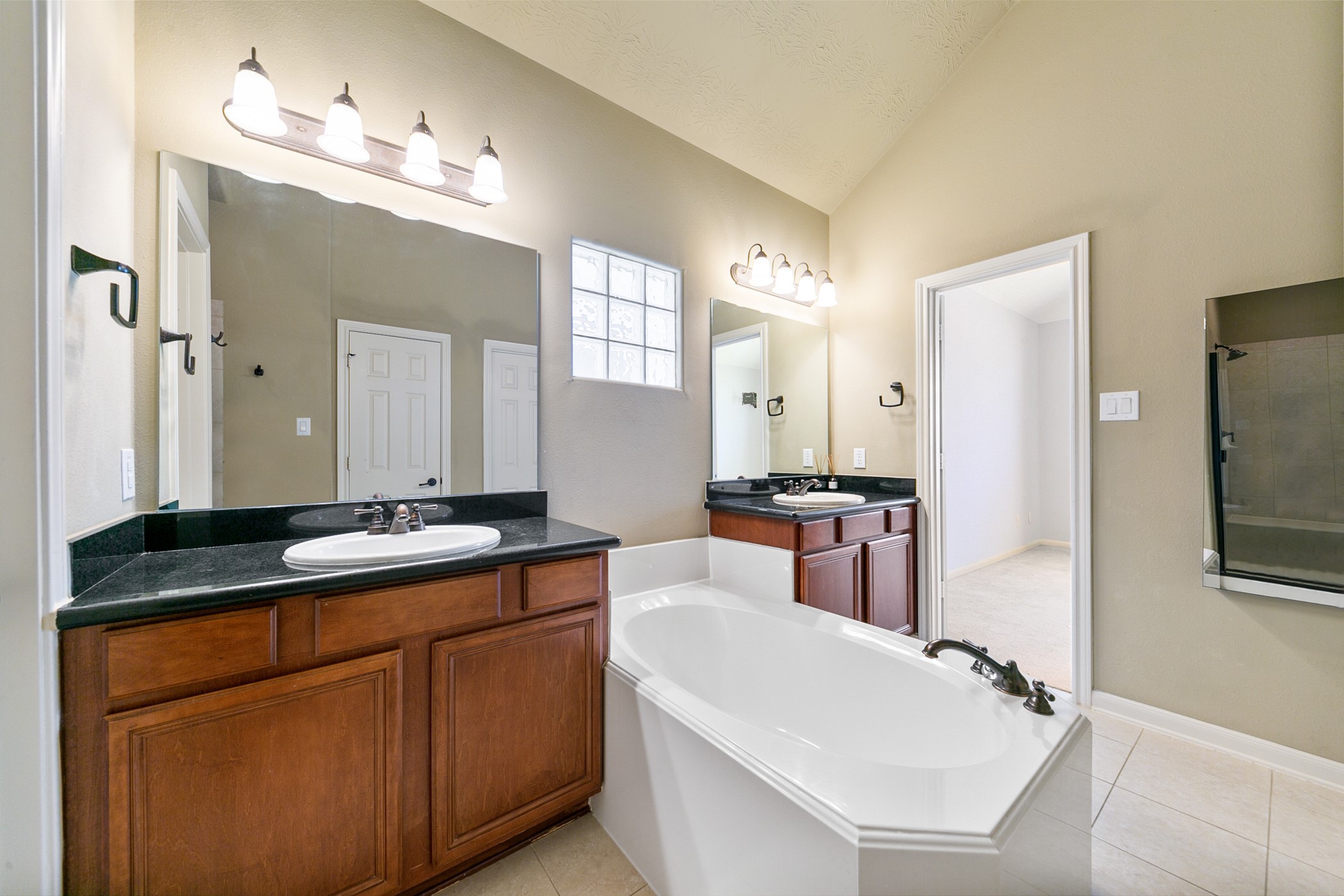 1759 Aden Drive Property Photo 10