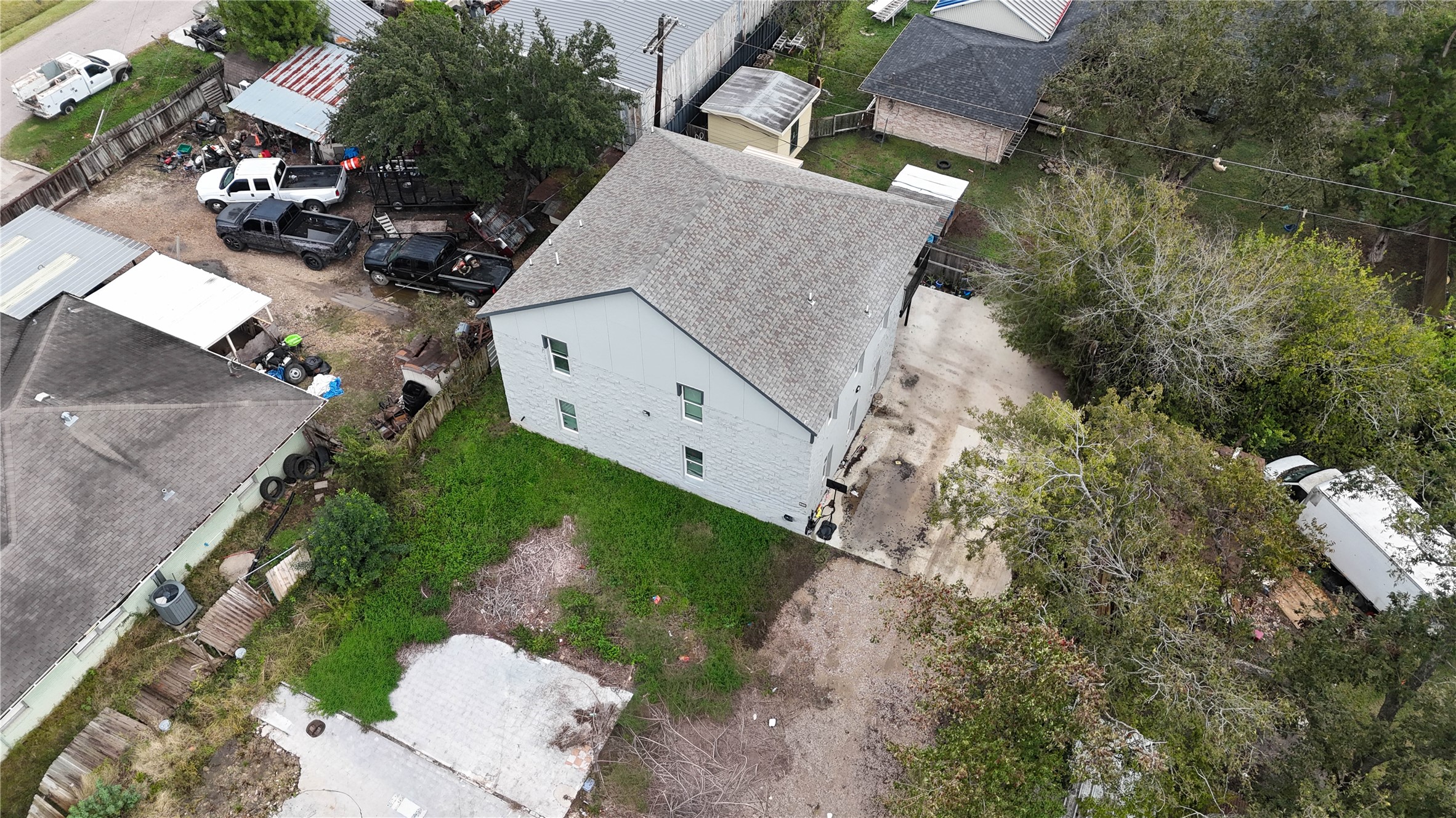 4323 Continental Drive Property Photo 42