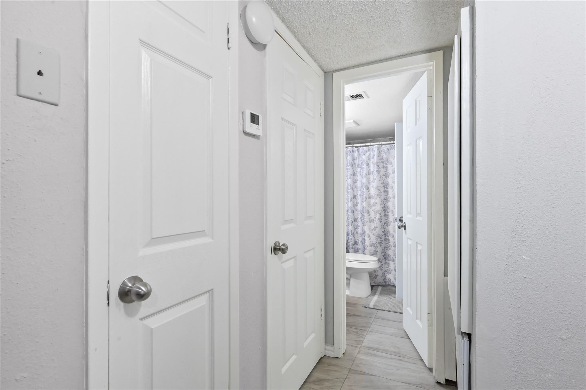 11917 Bob White Drive # 885, Houston Tx 77035 Property Photo 18