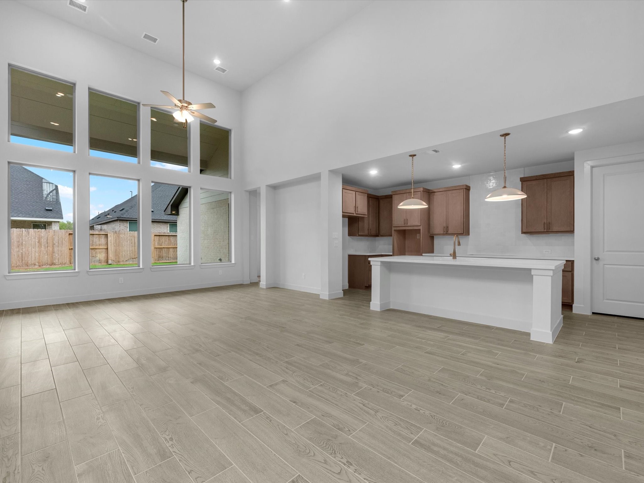 4419 Ruby Garden Court Property Photo 3