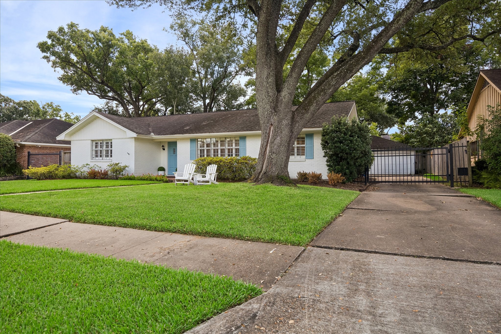 7623 Meadowvale Drive Property Photo 3
