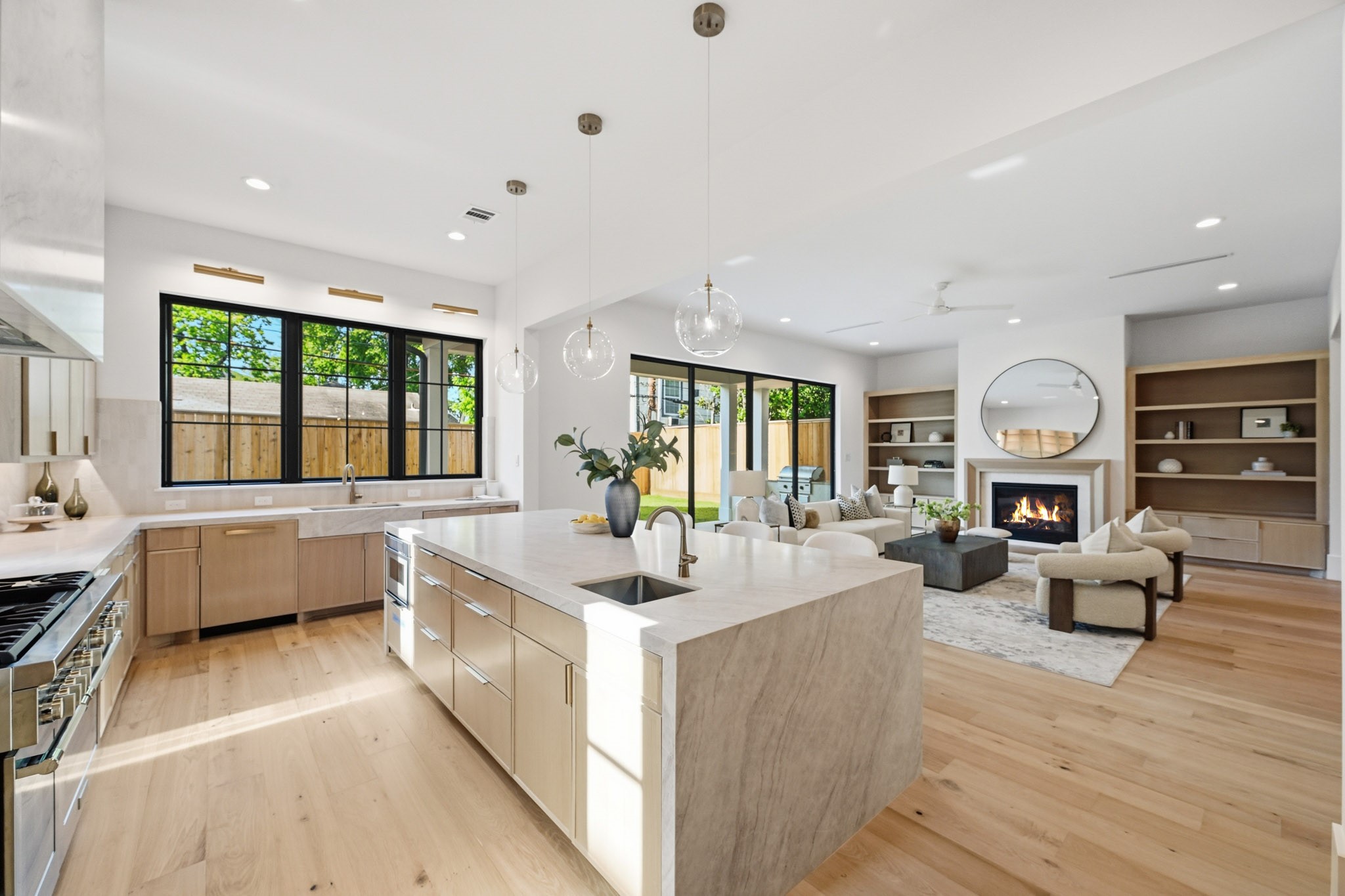 1642 Norfolk Street Property Photo 19