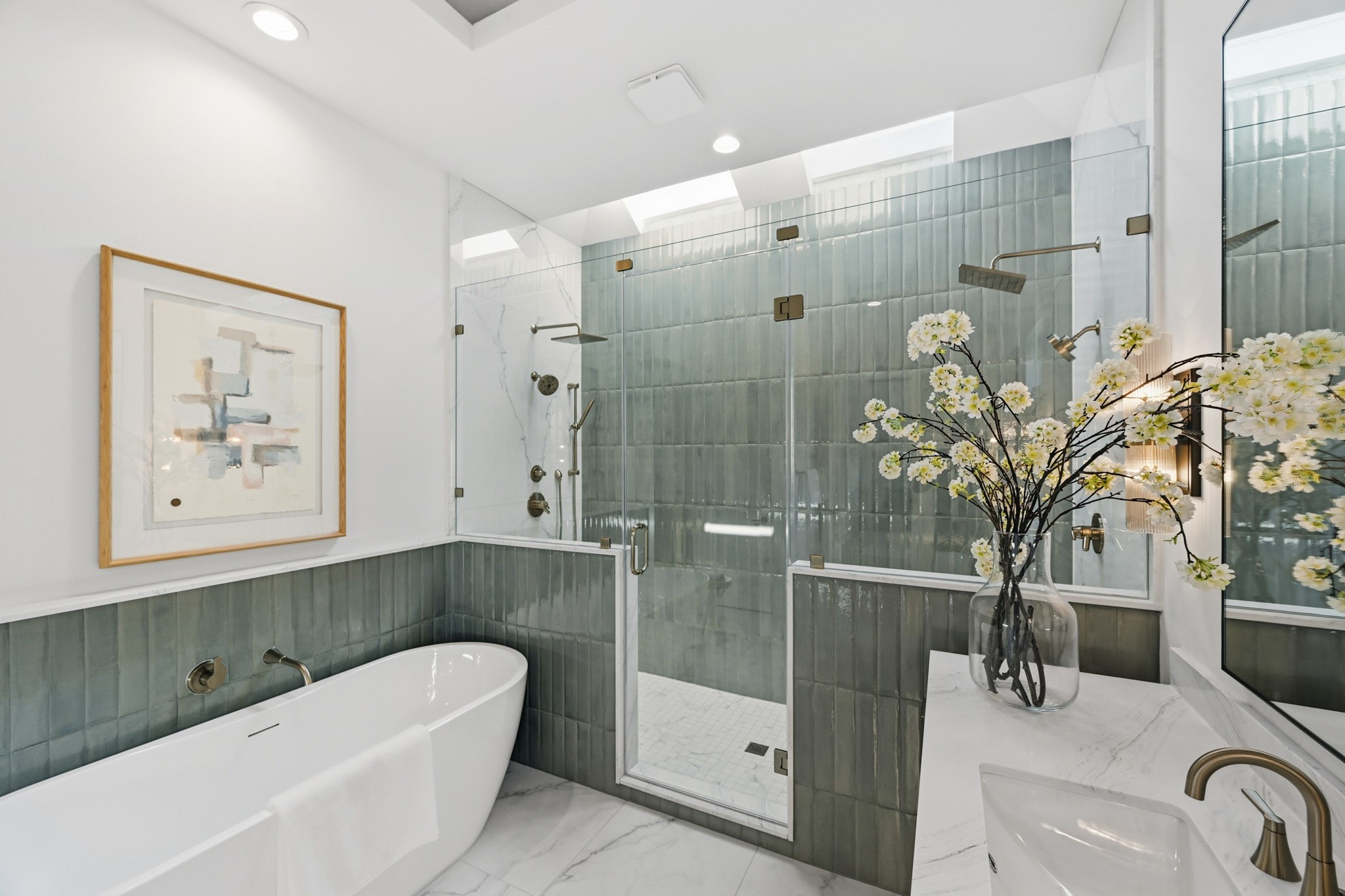 1642 Norfolk Street Property Photo 46