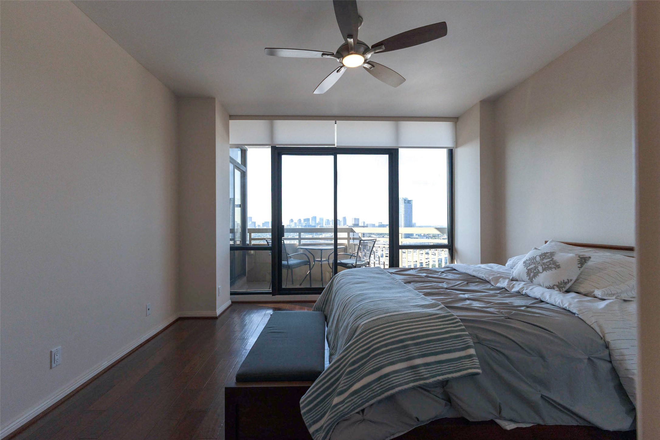 14 Greenway Plaza 23m Property Photo 21
