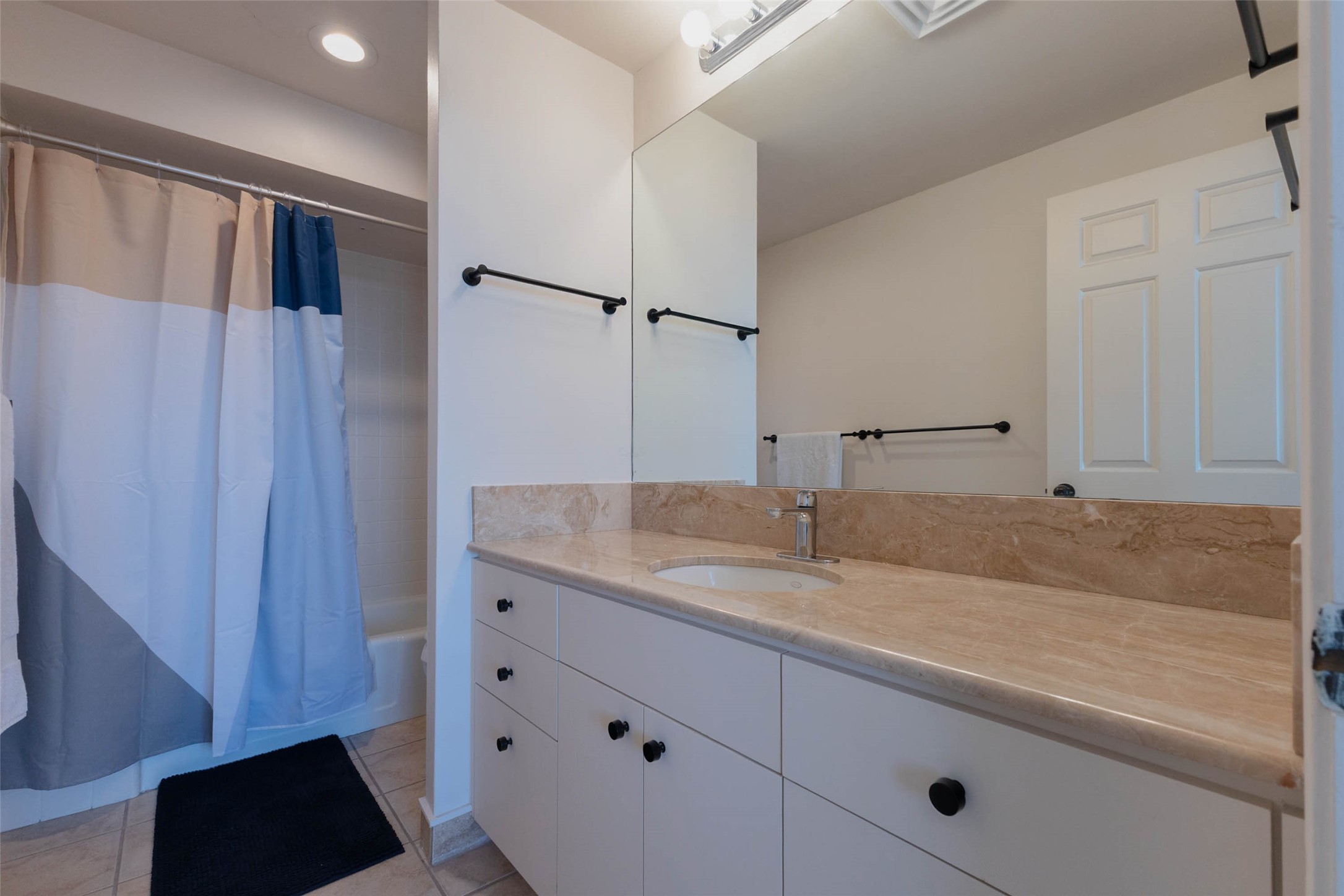 14 Greenway Plaza 23m Property Photo 22