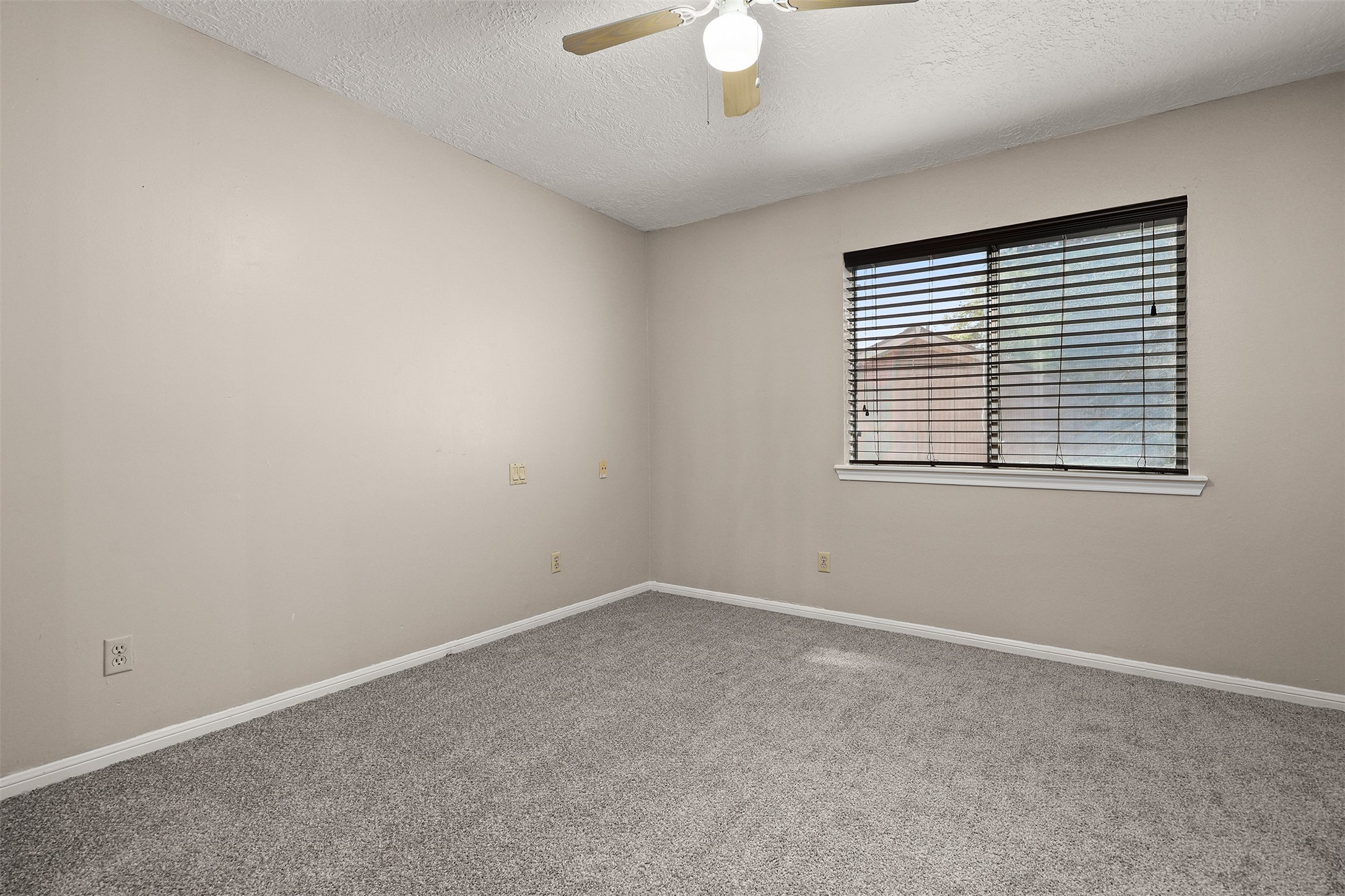 2518 Taylor Lane Property Photo 24