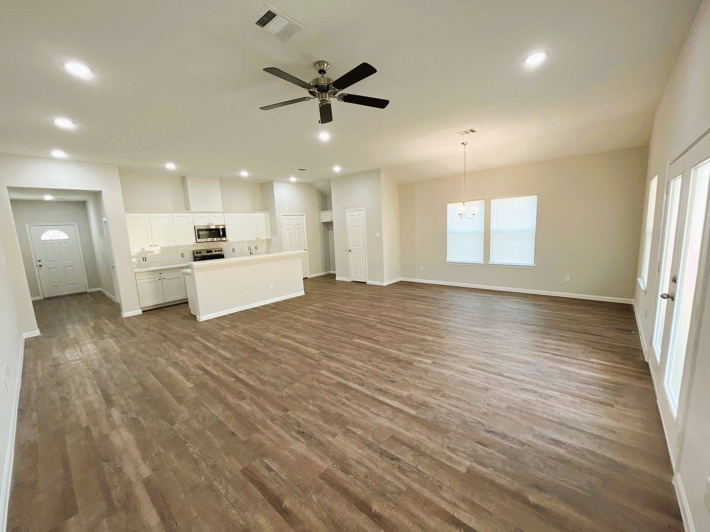 297 Road 5102 L Property Photo 2