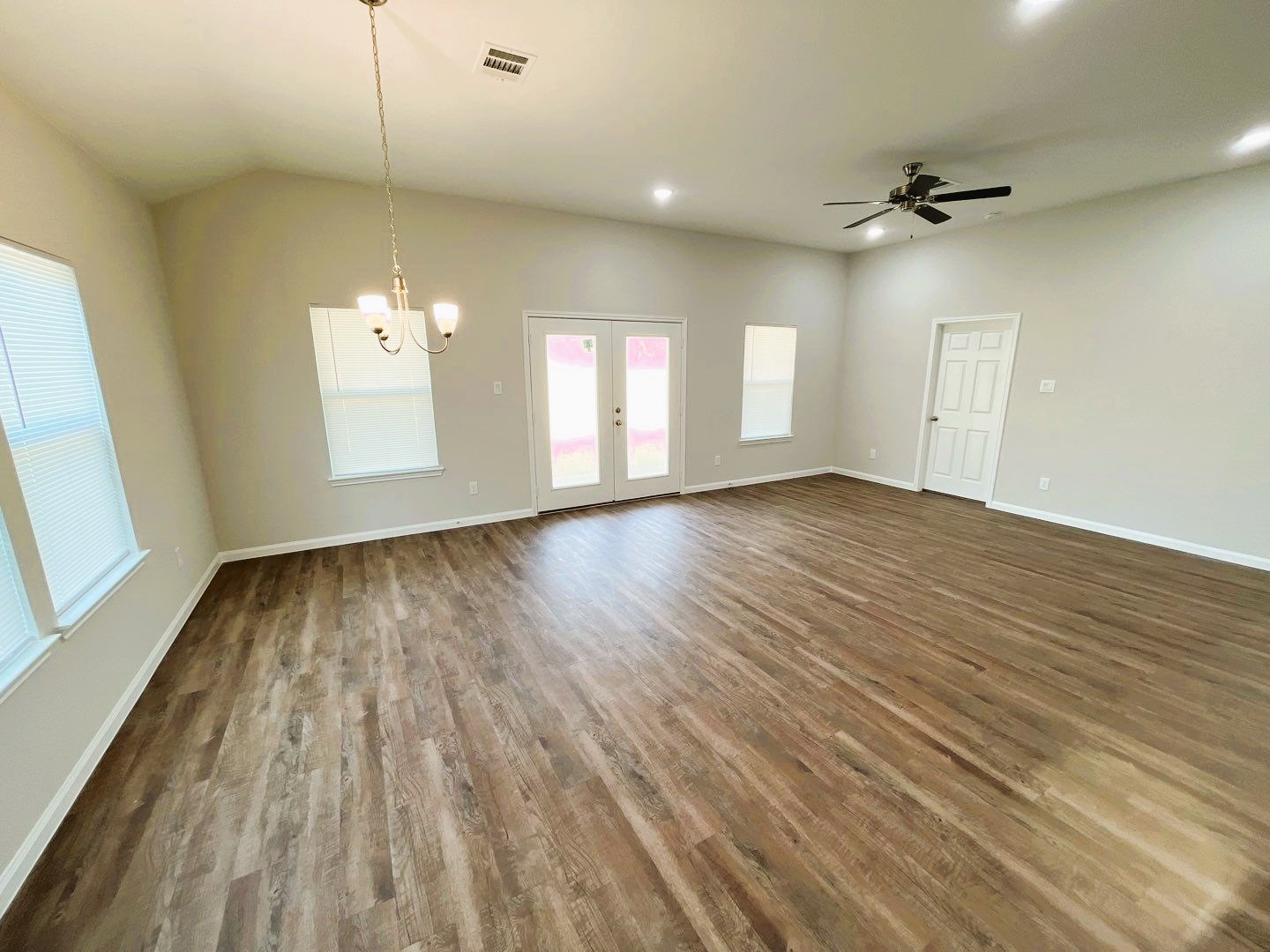 297 Road 5102 L Property Photo 10