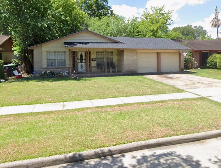3931 Rosebud Drive Property Photo 2