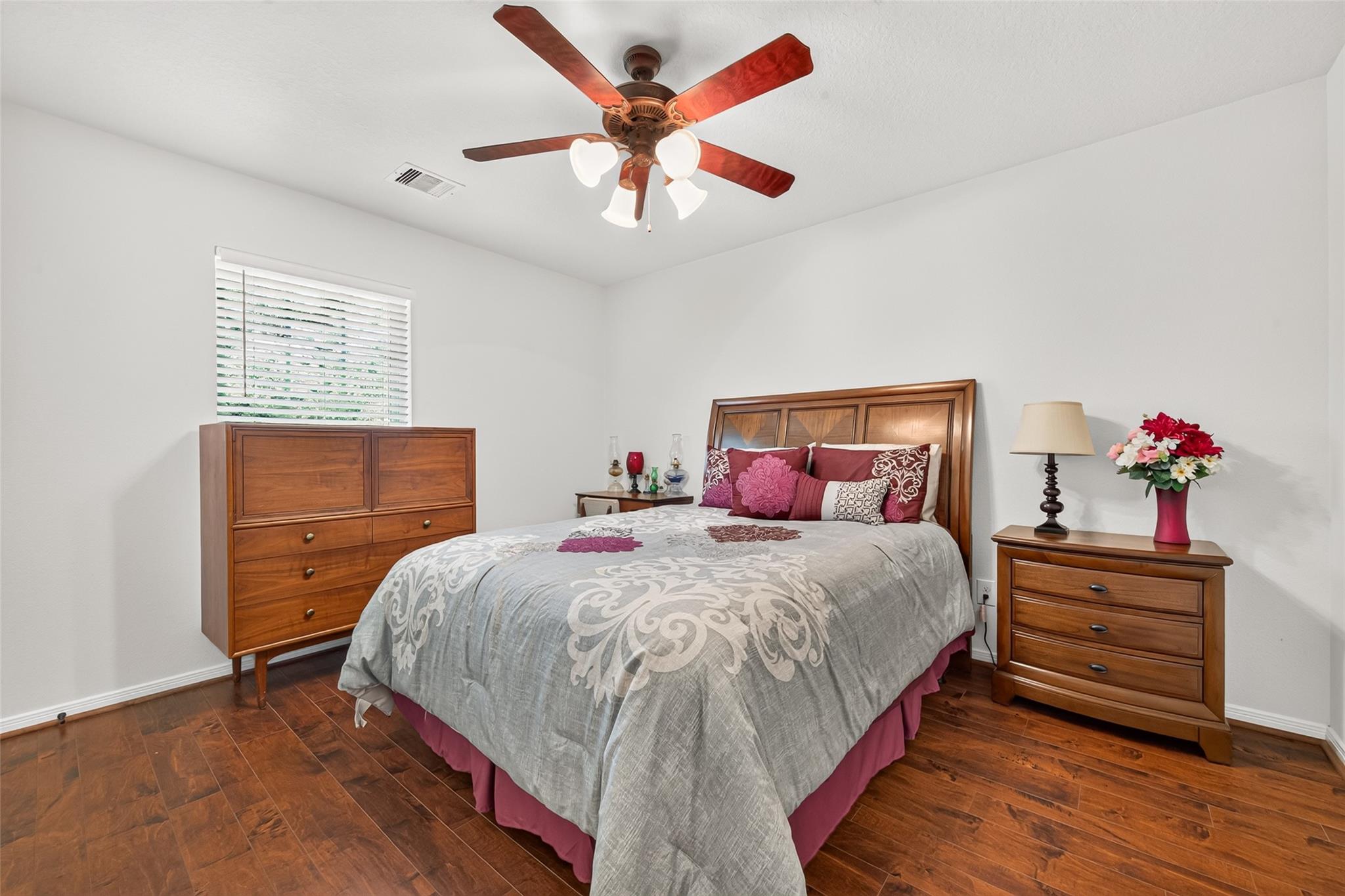 1054 Indian Circle Property Photo 19