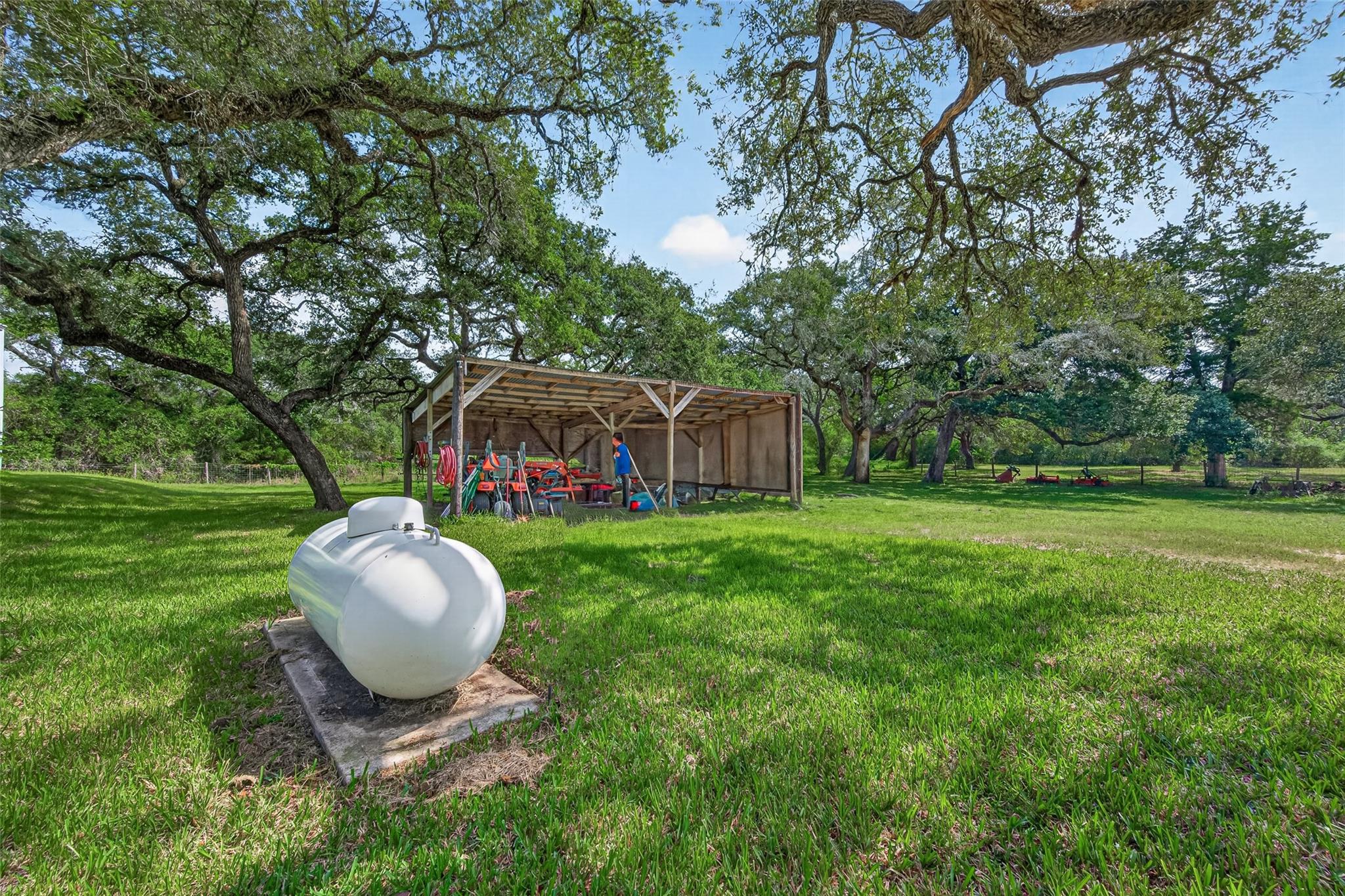 1054 Indian Circle Property Photo 34
