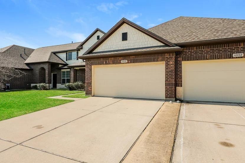 12406 Maura Lane, Houston TX 77044 Property Photo 1