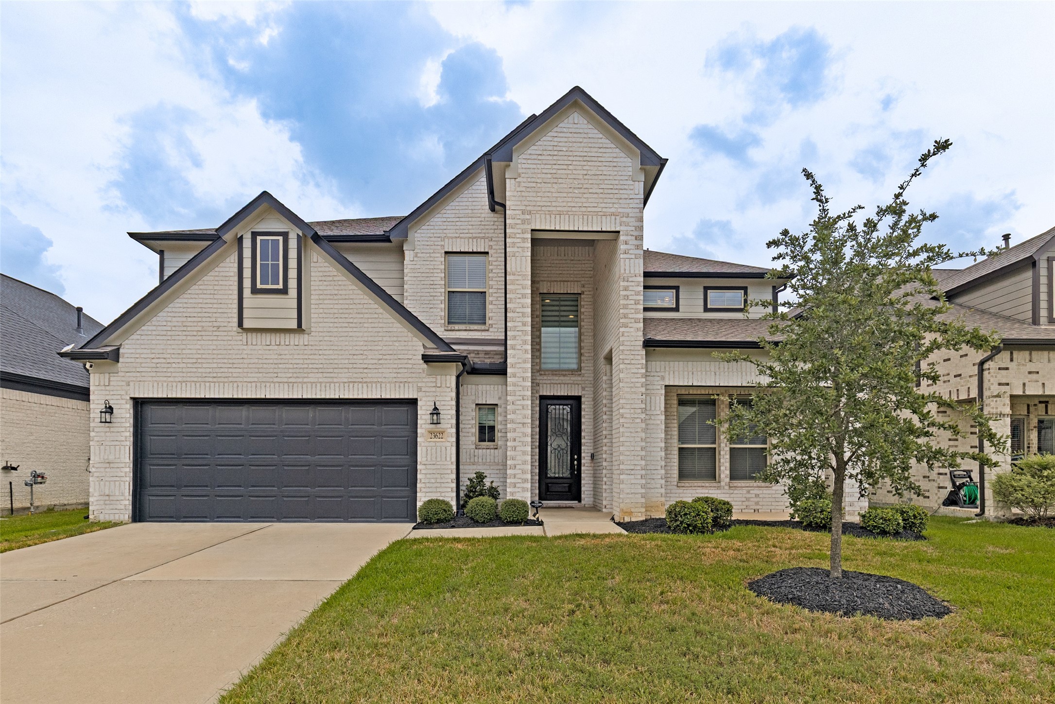 23622 Persimmon Creek Lane Property Photo 1