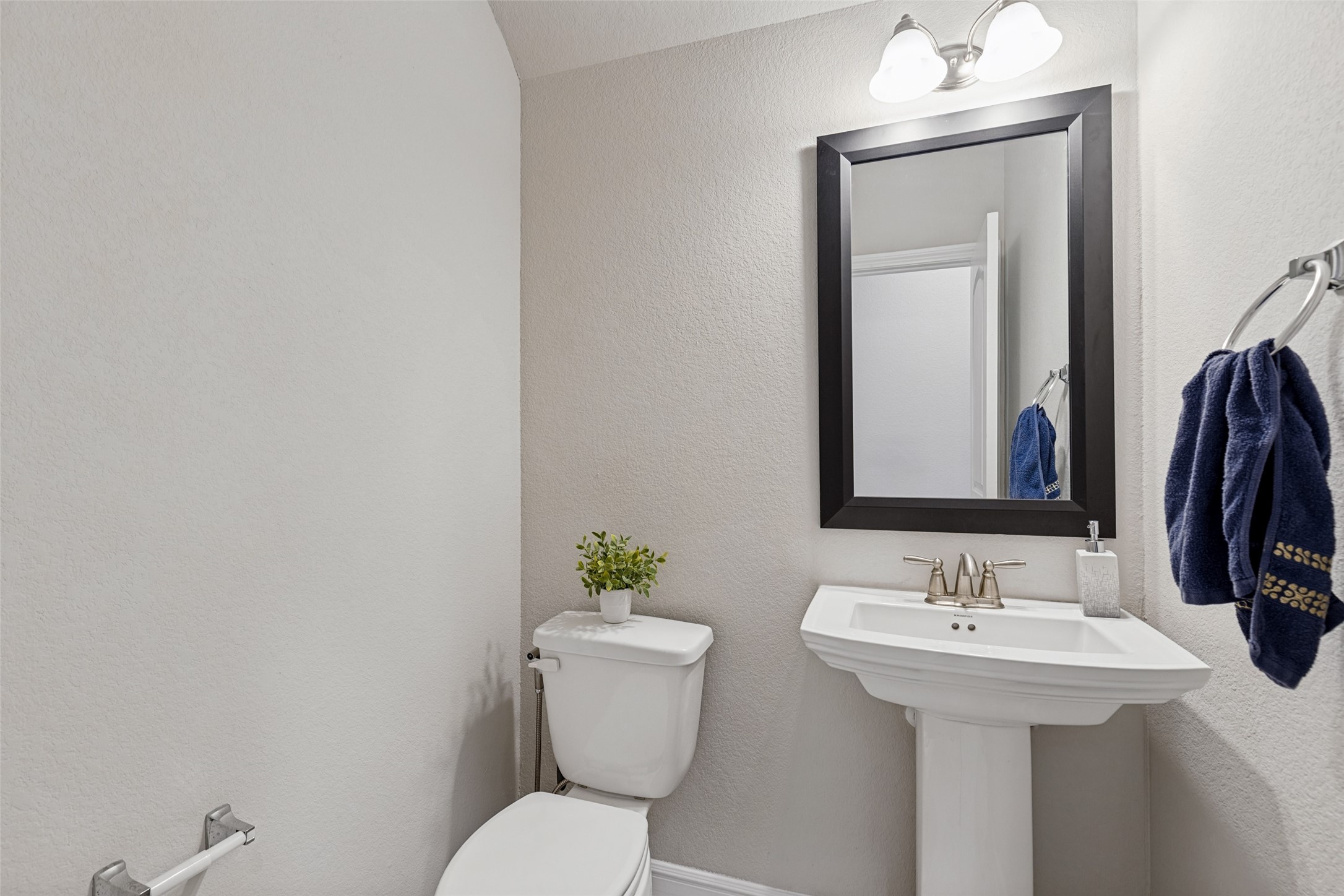 23622 Persimmon Creek Lane Property Photo 16