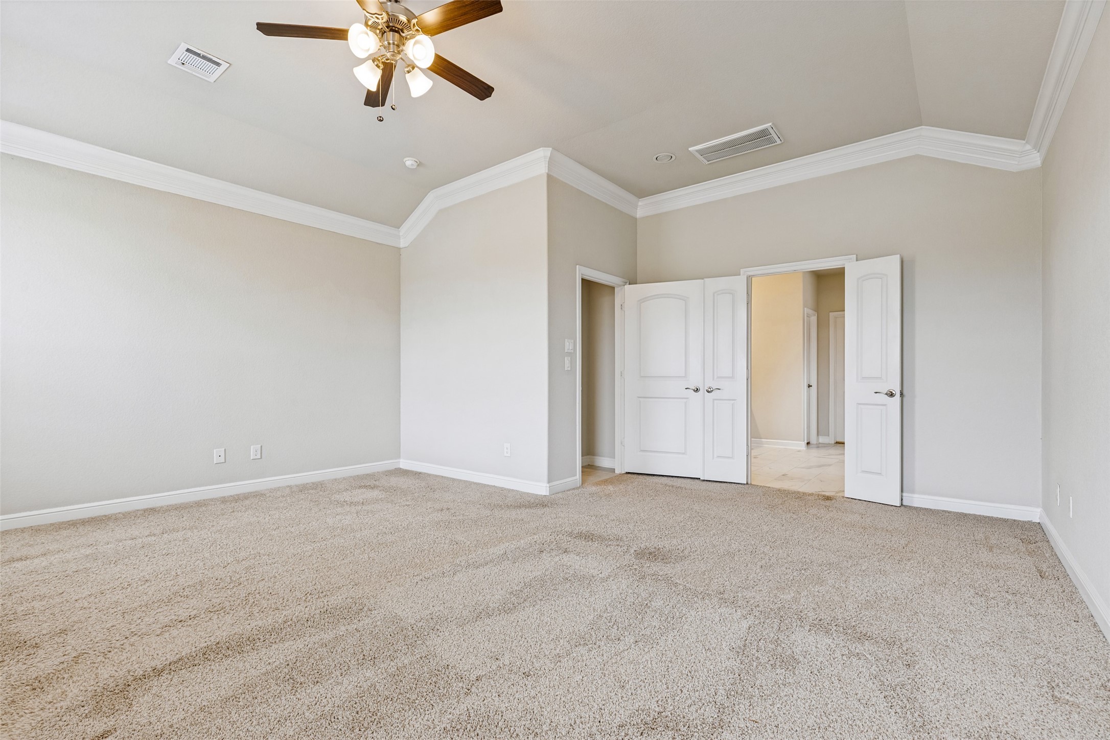 23622 Persimmon Creek Lane Property Photo 18