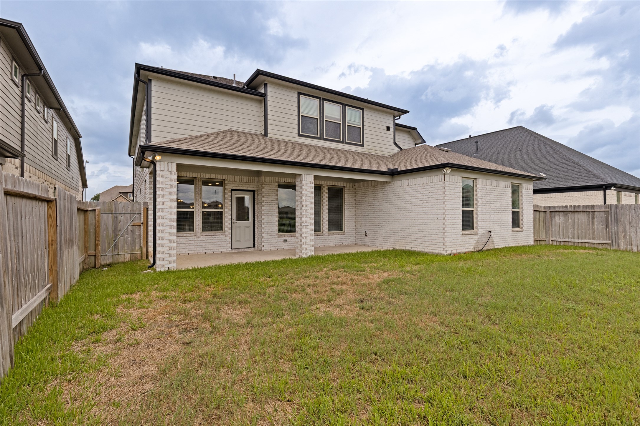 23622 Persimmon Creek Lane Property Photo 38