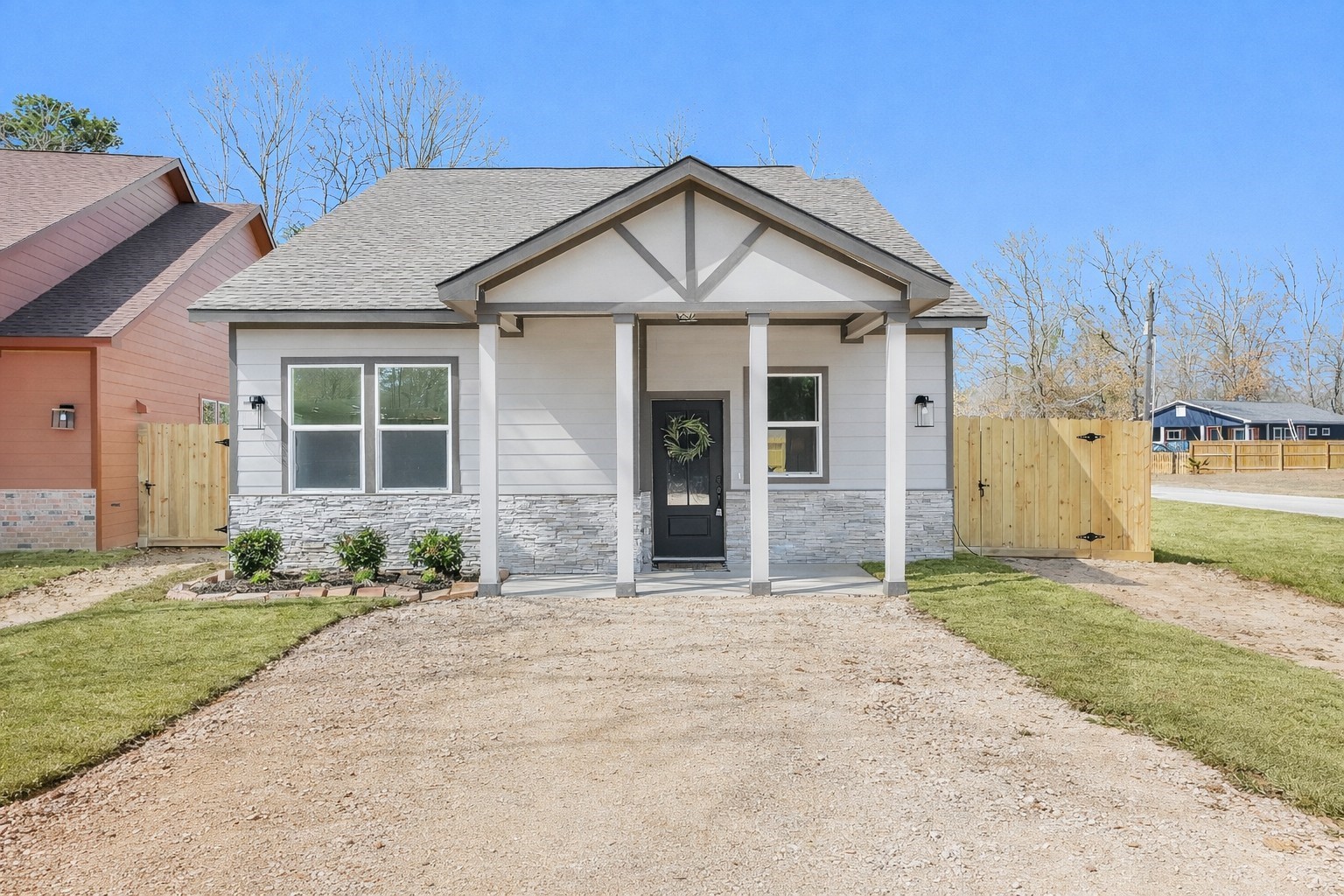 10 Canary Drive Property Photo 4