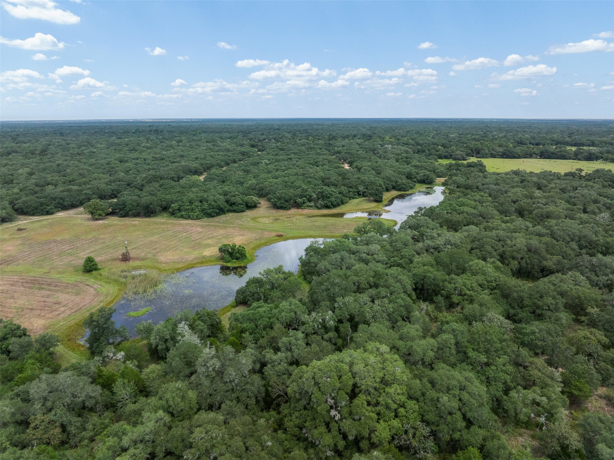 000 Cr 19 Property Photo 1