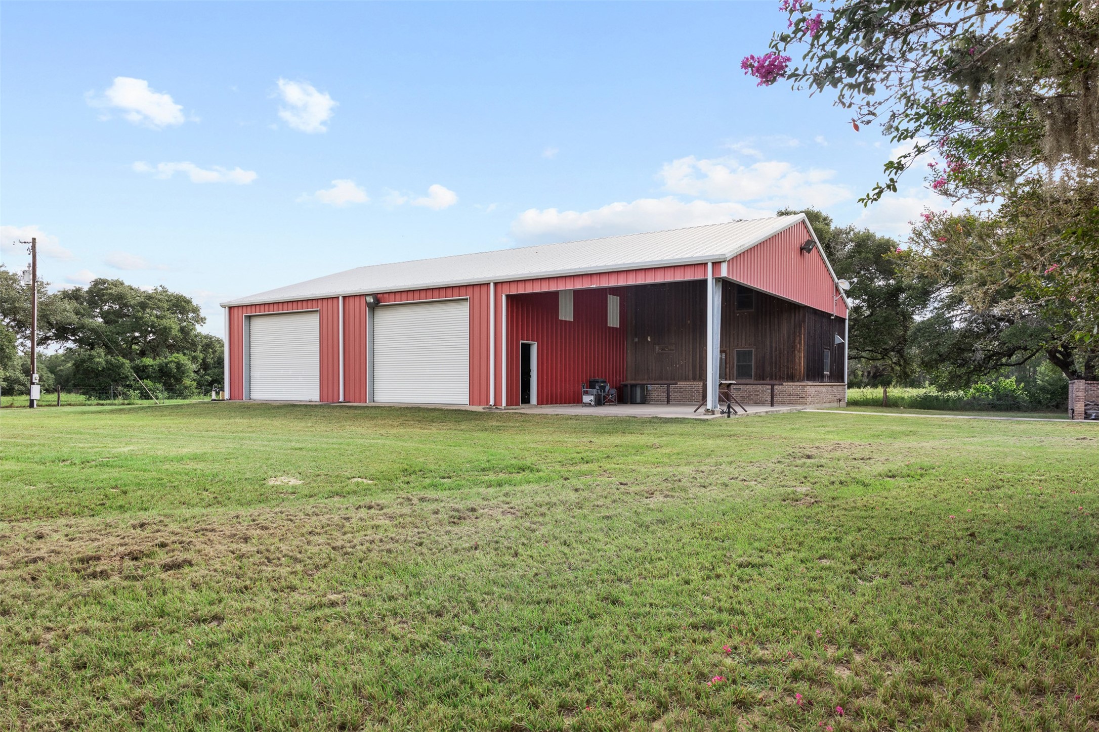 000 Cr 19 Property Photo 16