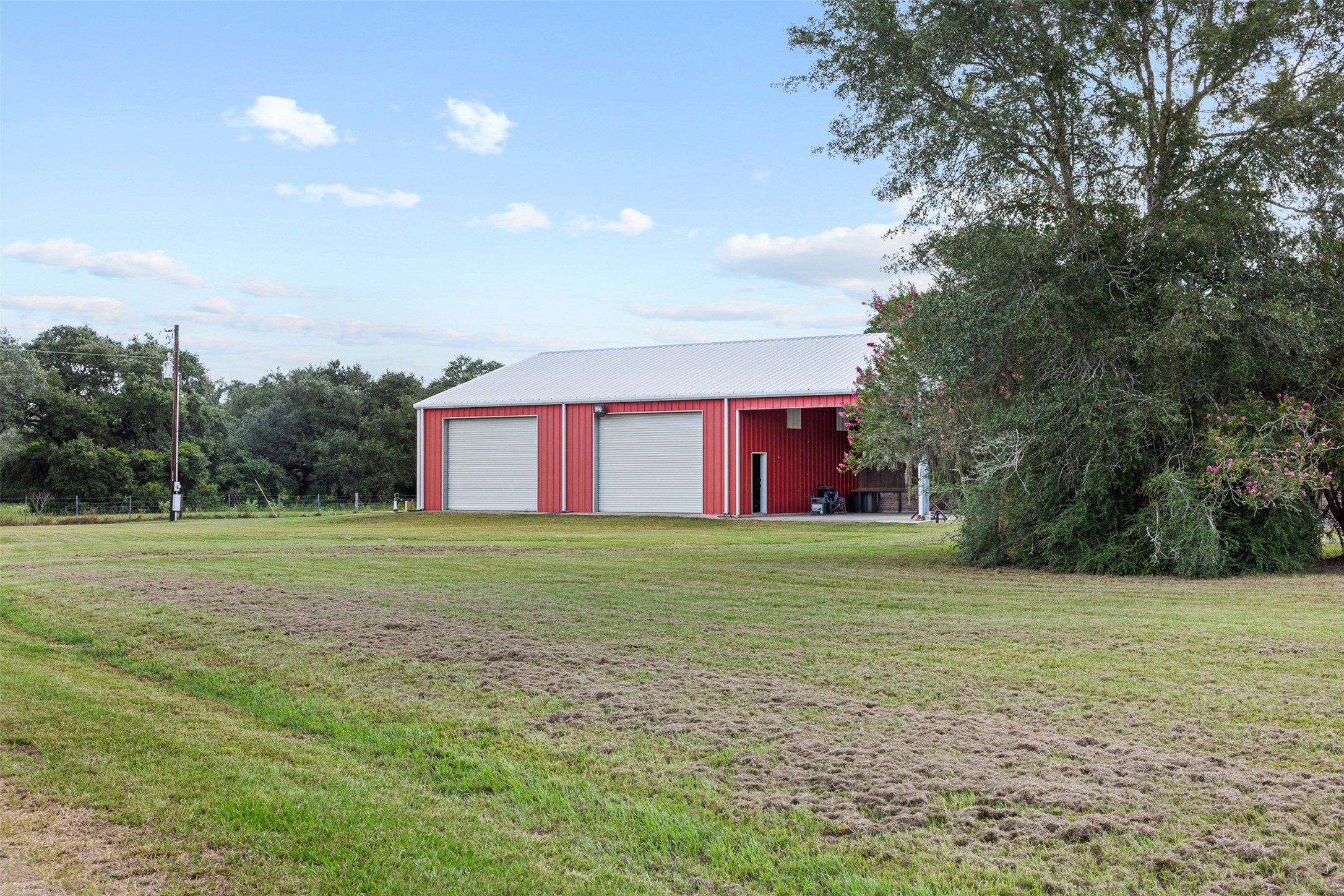 000 Cr 19 Property Photo 18