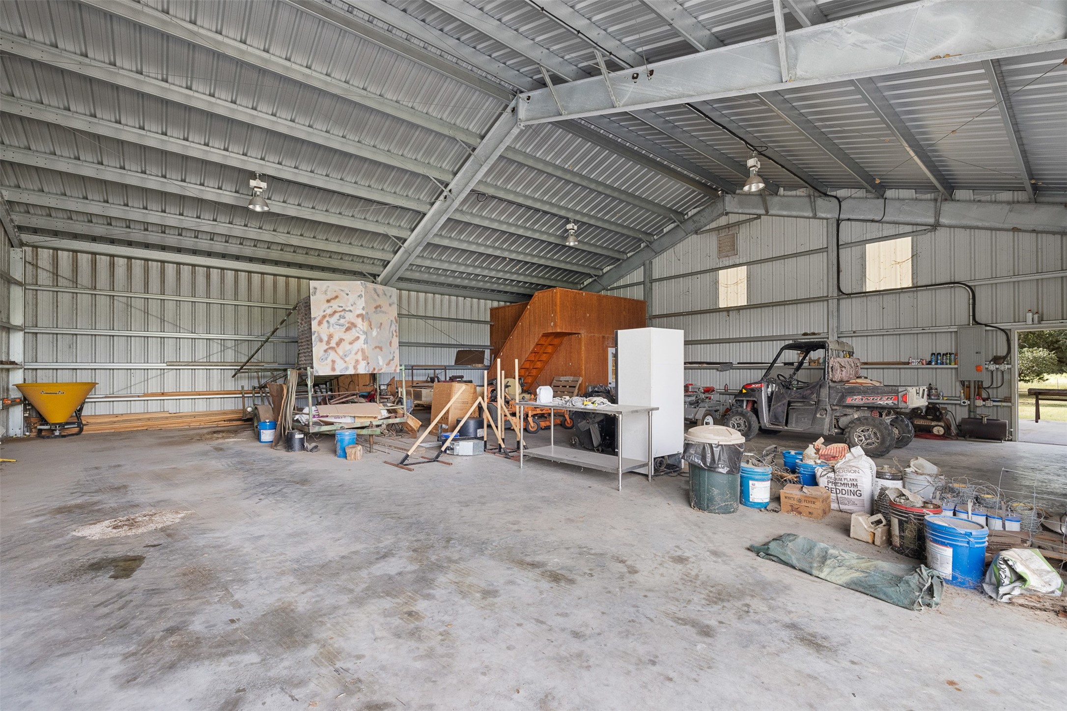 000 Cr 19 Property Photo 36