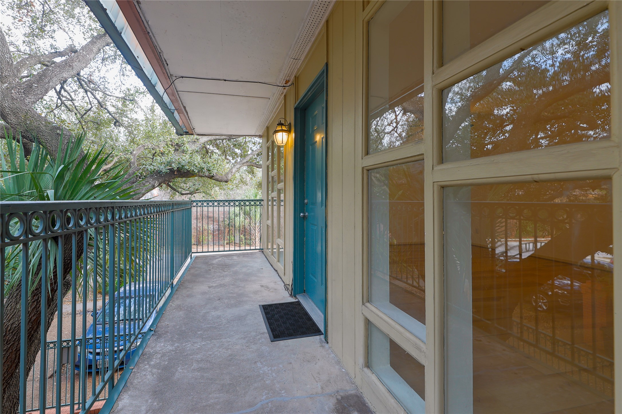 3502 Burlington Street 1 Property Photo 5