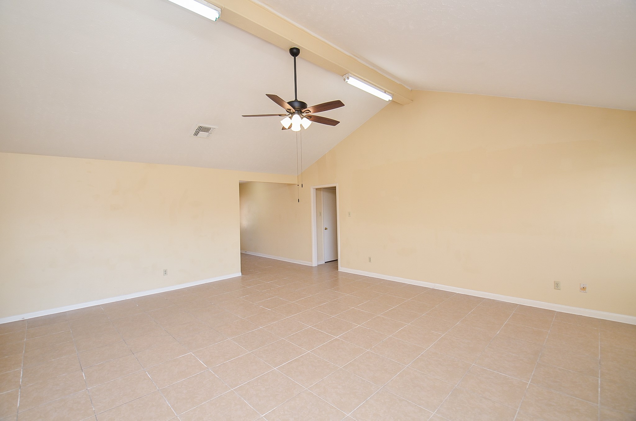 2938 Jenny Drive Property Photo 9