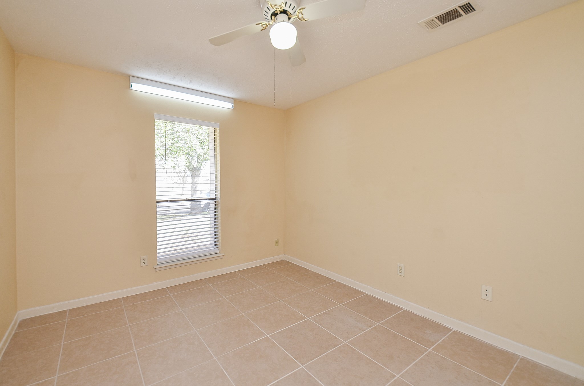 2938 Jenny Drive Property Photo 21