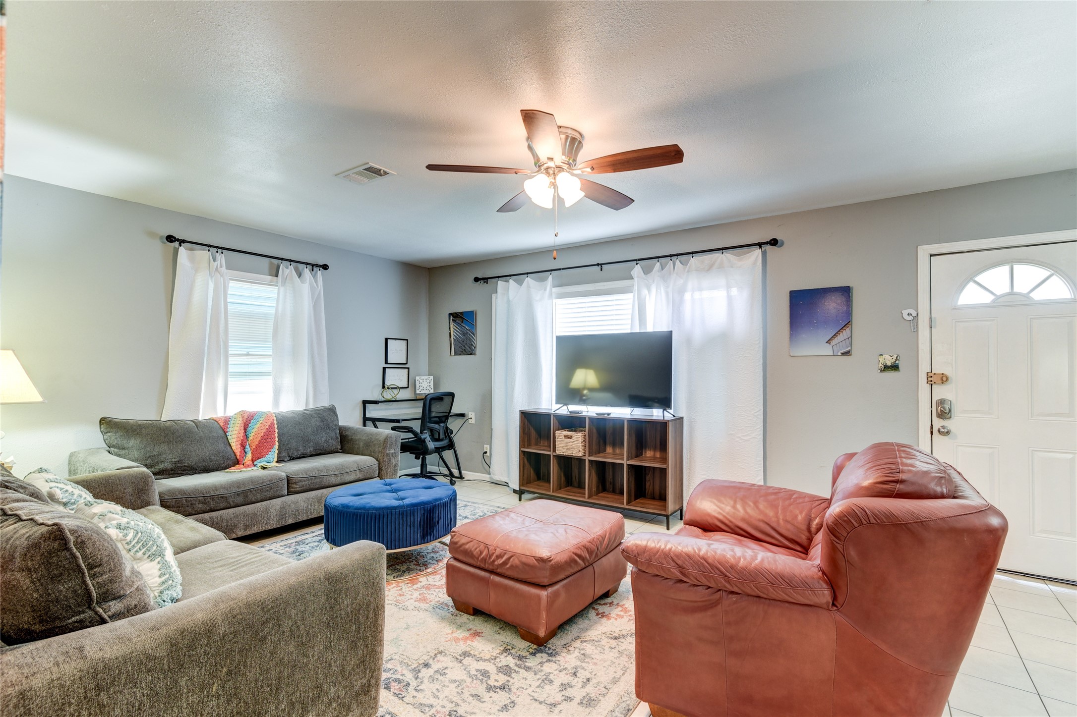 2209 Saladia Street Property Photo 15