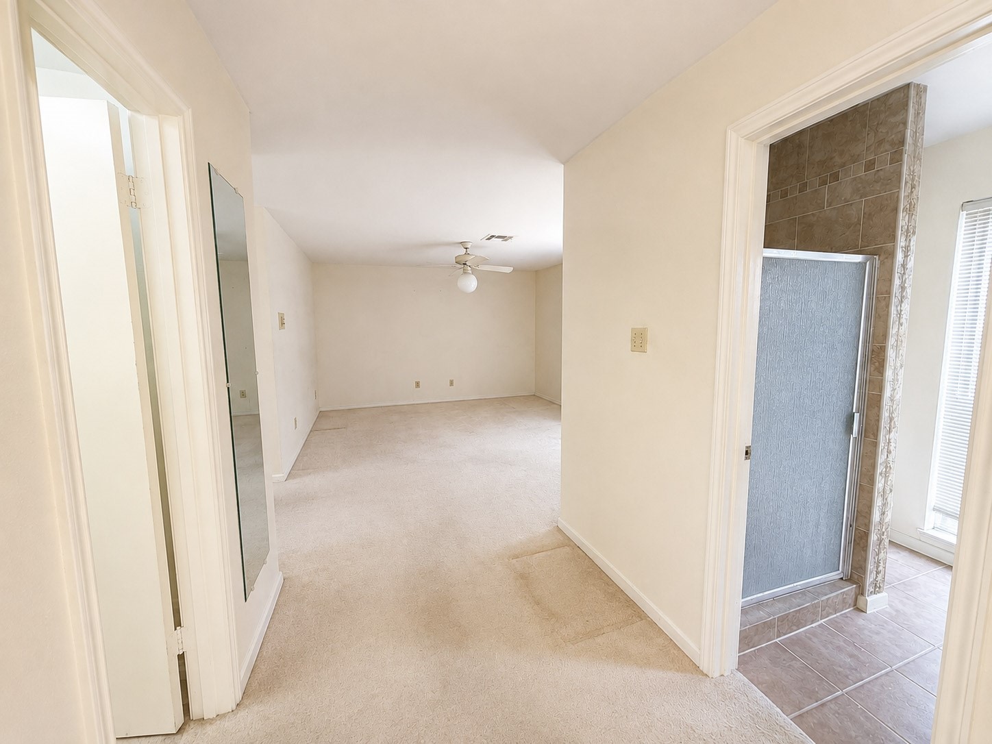 10602 Sandpiper Drive Property Photo 5