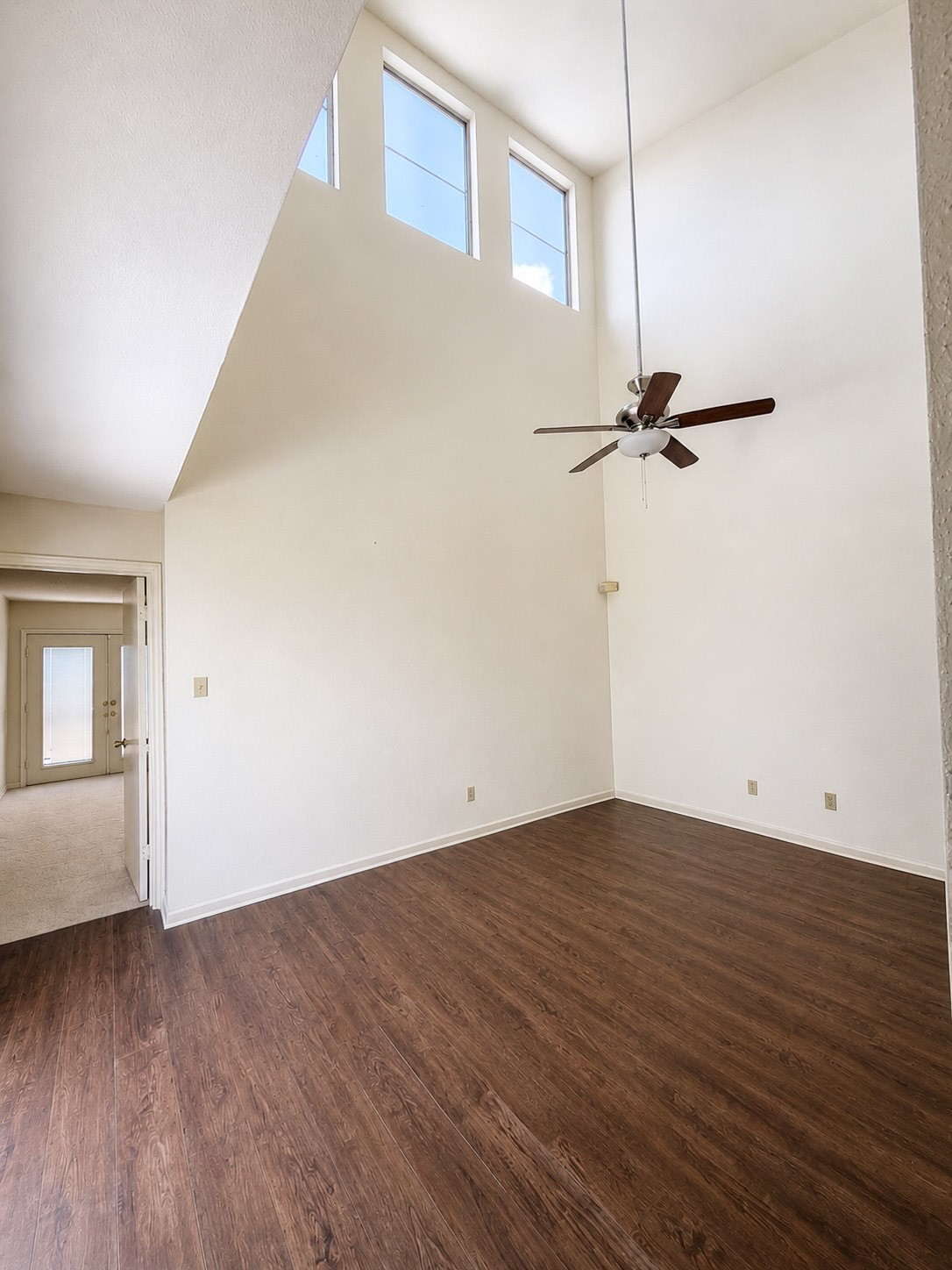 10602 Sandpiper Drive Property Photo 13