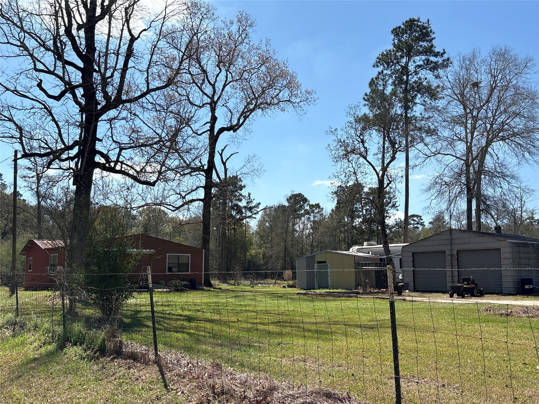 1821 E Beverly Drive Property Photo 1