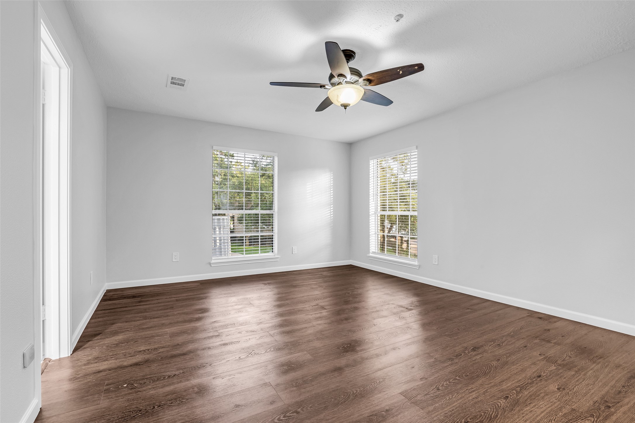 11302 Bassdale Drive Property Photo 33