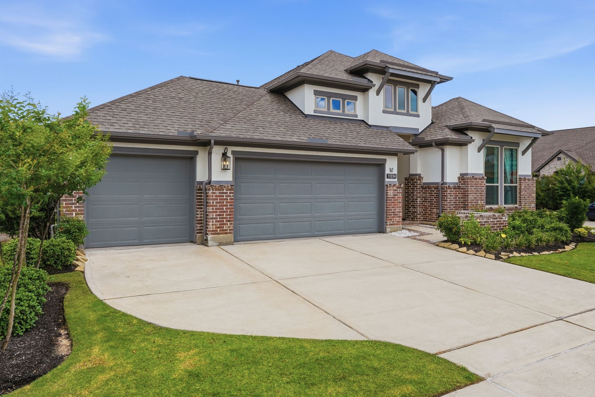 11334 Cosmopolitan Drive Property Photo 4
