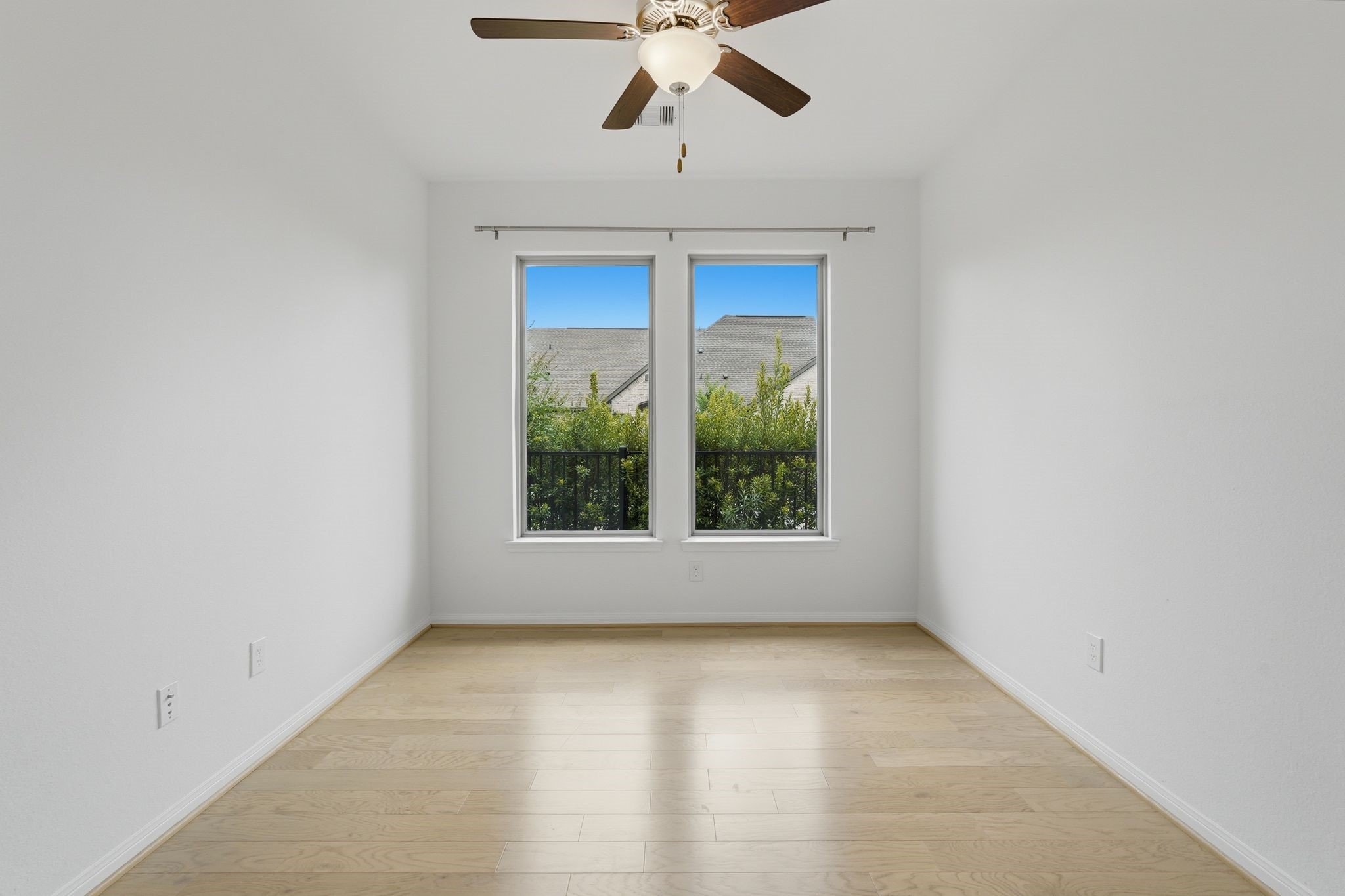 11334 Cosmopolitan Drive Property Photo 7