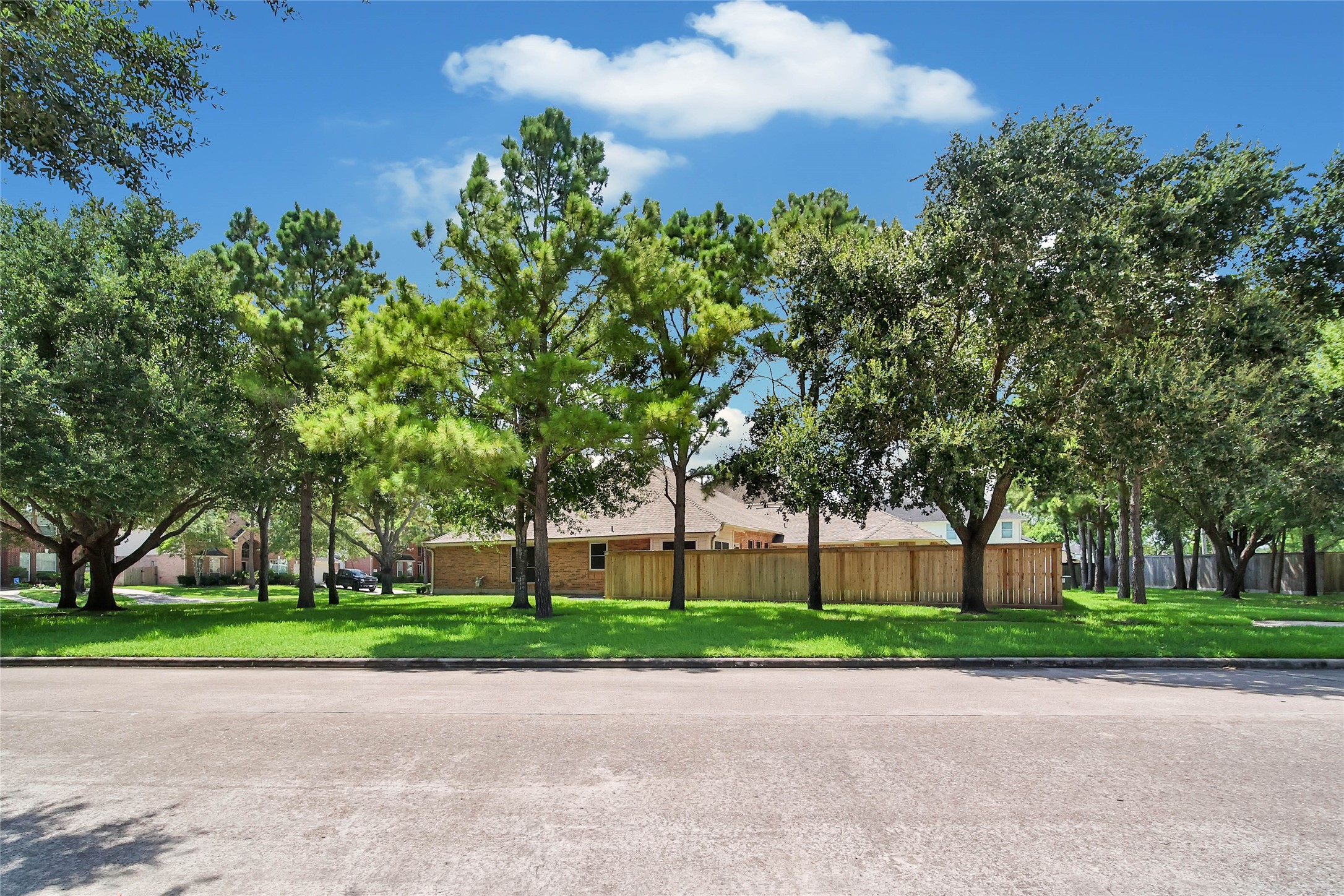 23638 Litchfield Bend Lane Property Photo 33