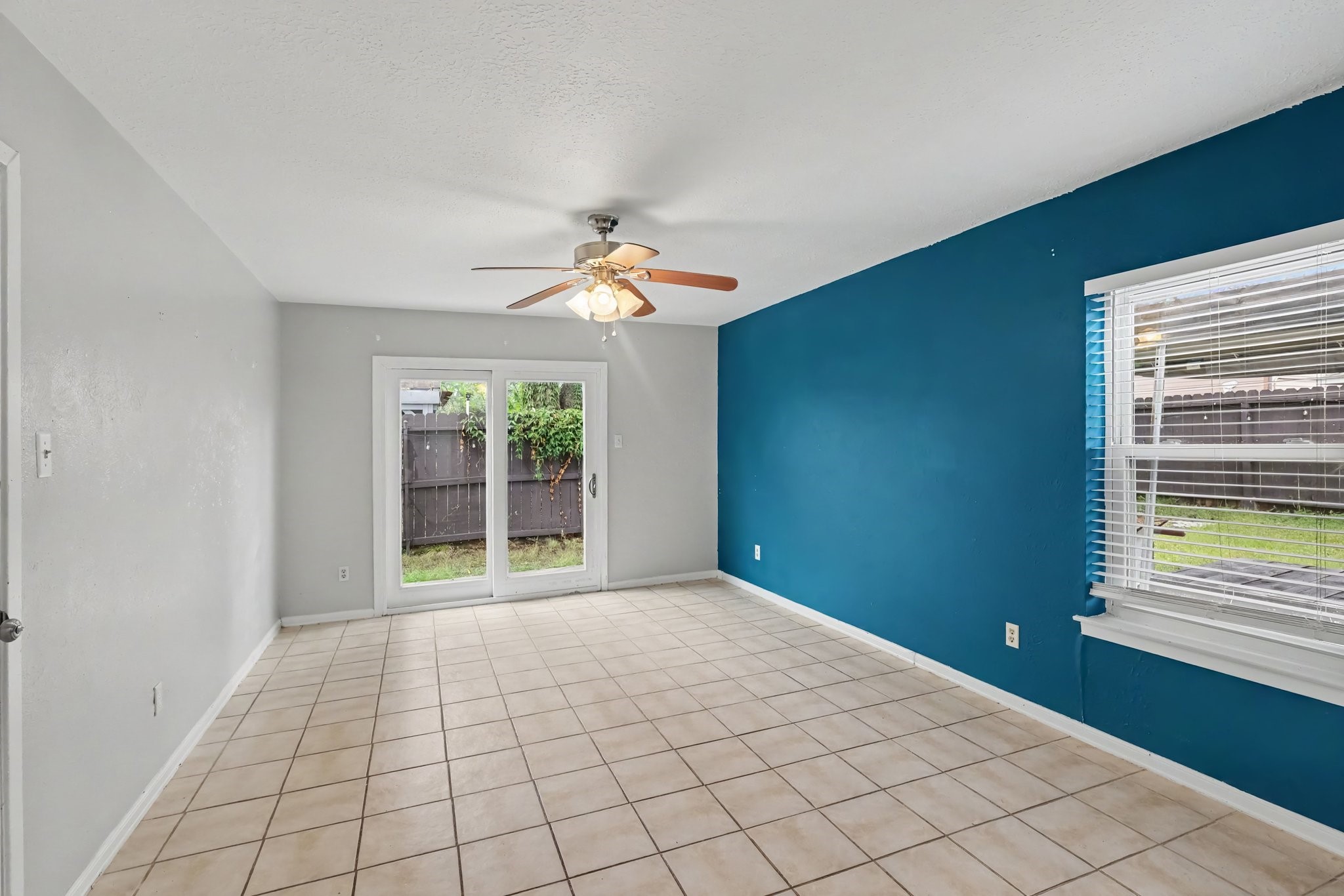 5510 Sugar Creek Drive Property Photo 11
