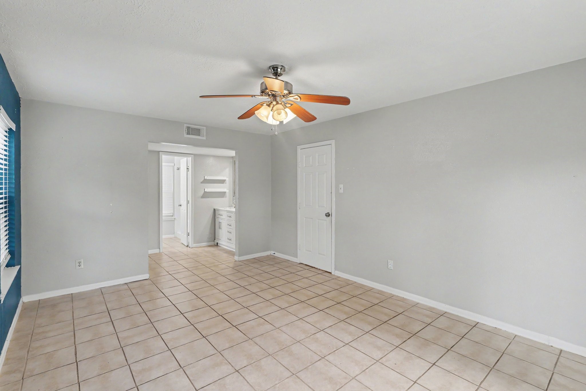 5510 Sugar Creek Drive Property Photo 15