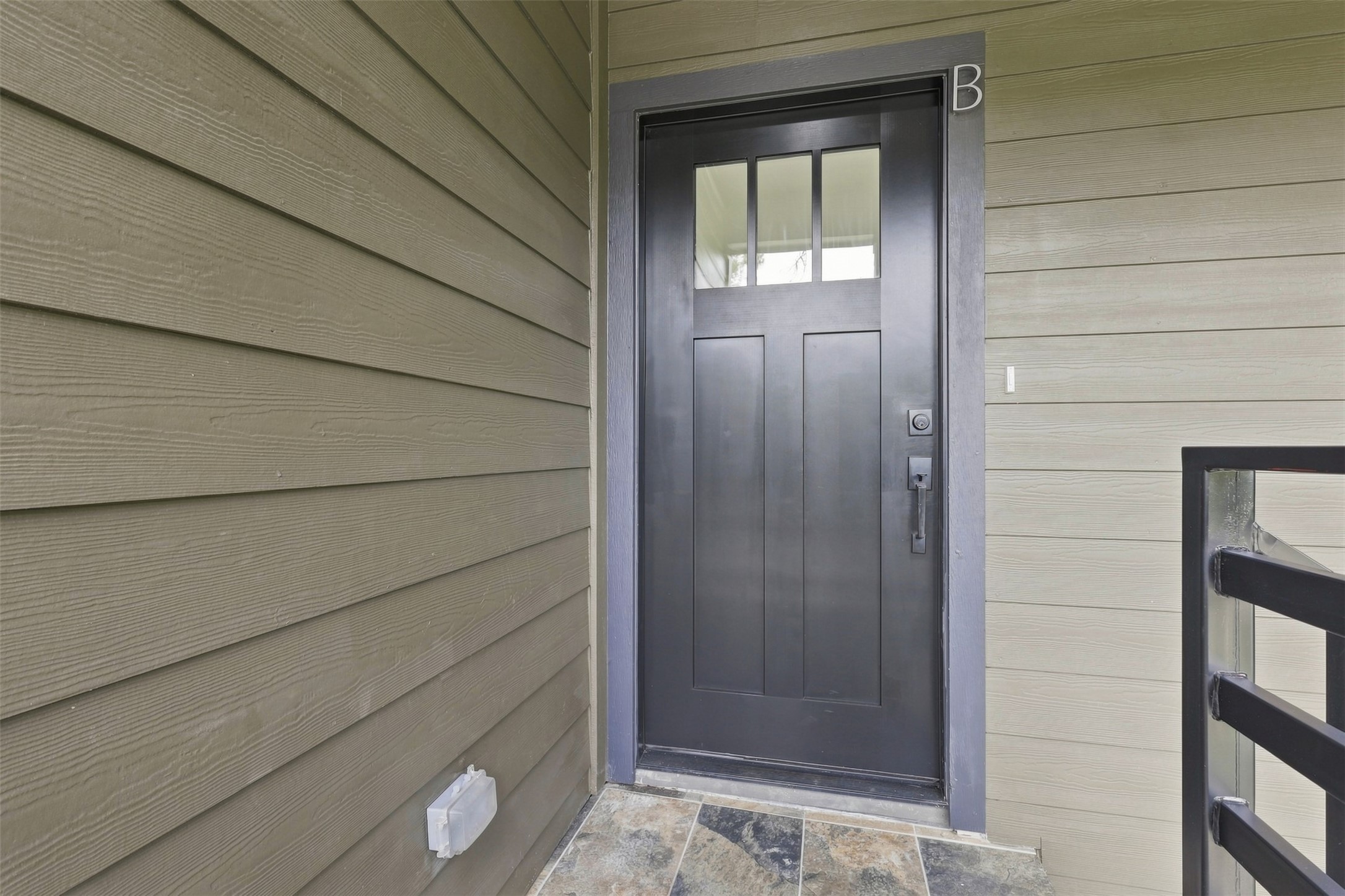 2518 Lucky Street Property Photo 5