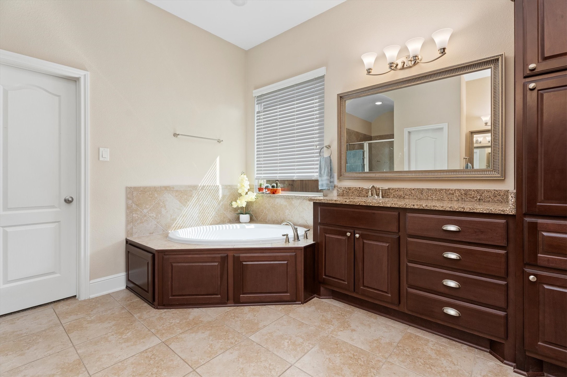 2752 Sterling Heights Lane Property Photo 24
