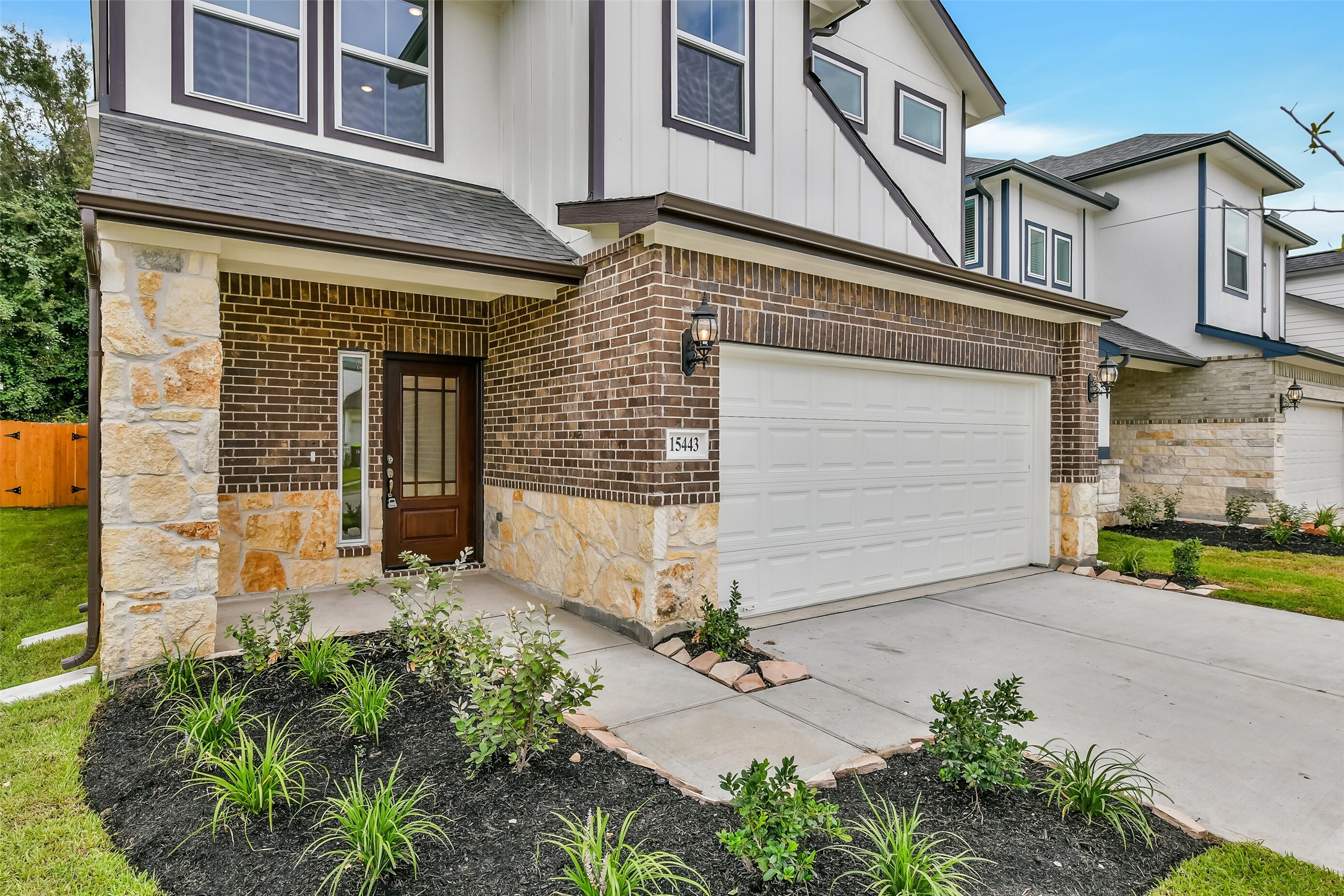 15443 Foresail Lane Property Photo 3