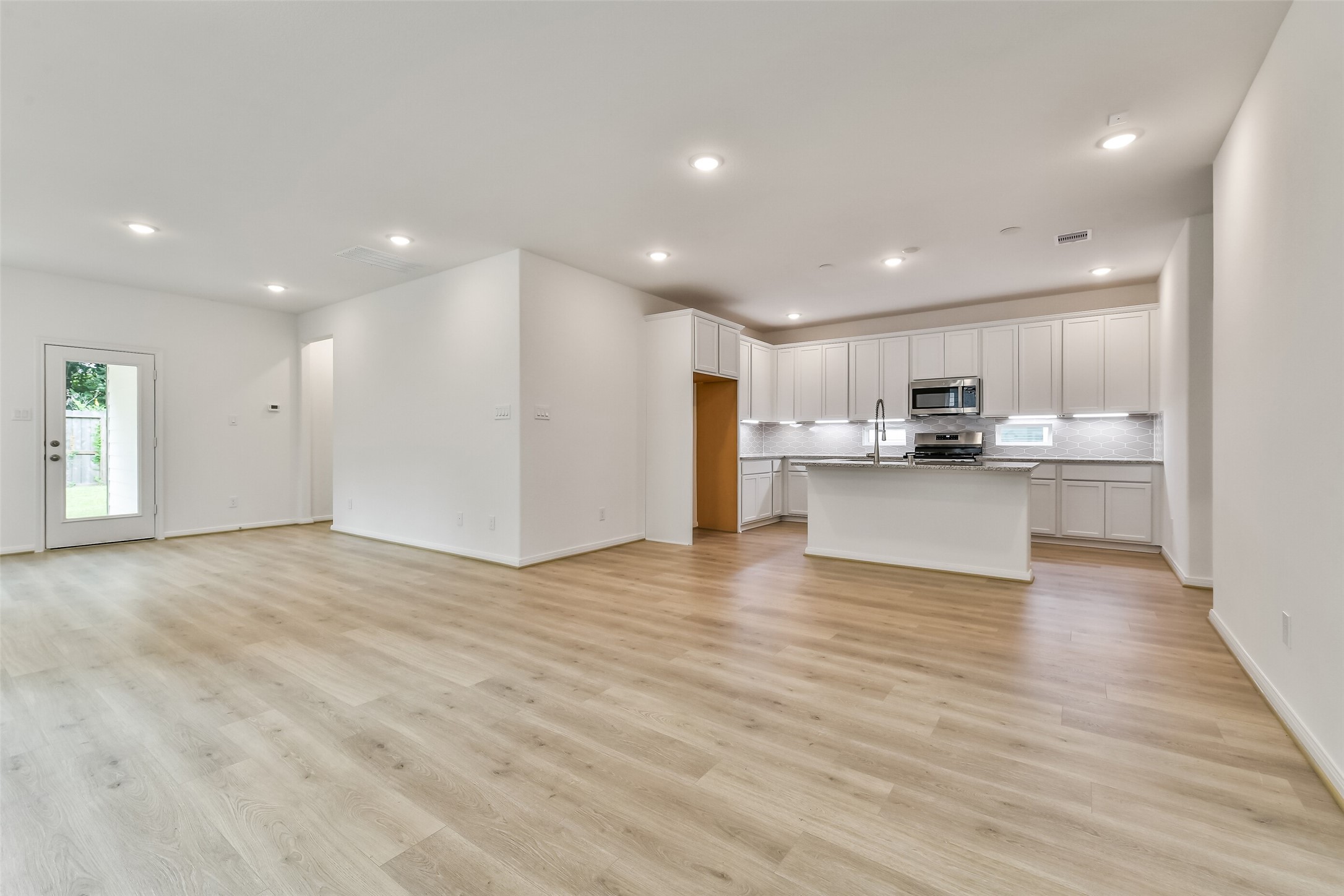 15443 Foresail Lane Property Photo 13