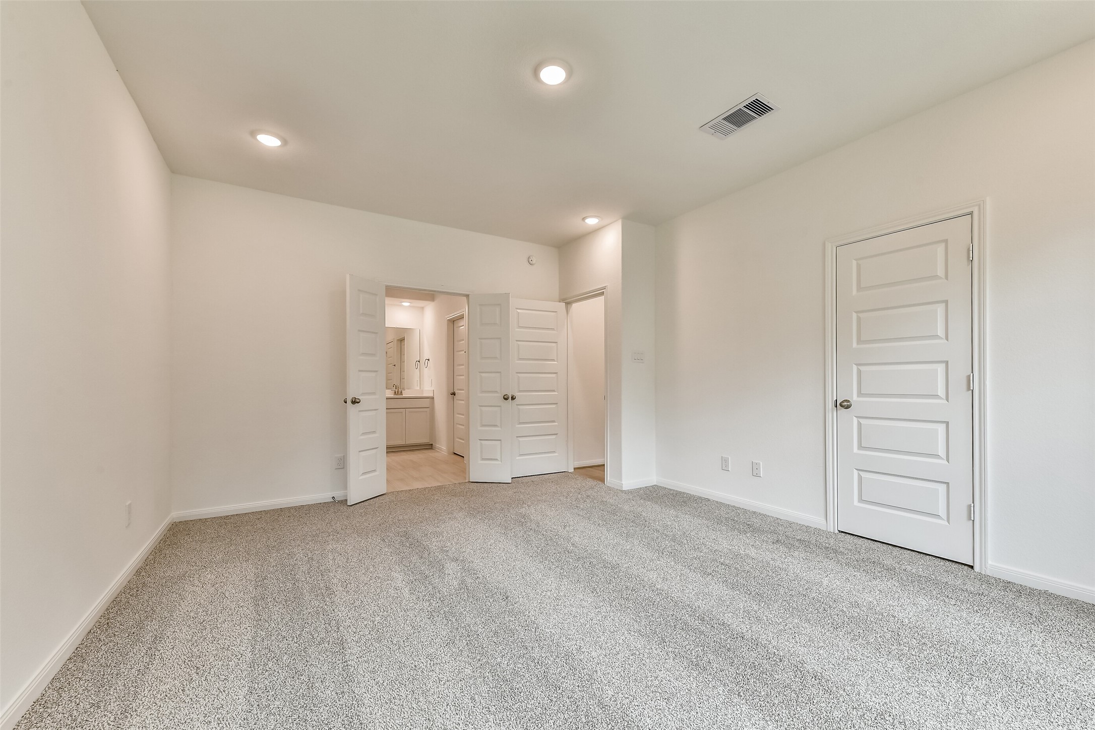 15443 Foresail Lane Property Photo 18