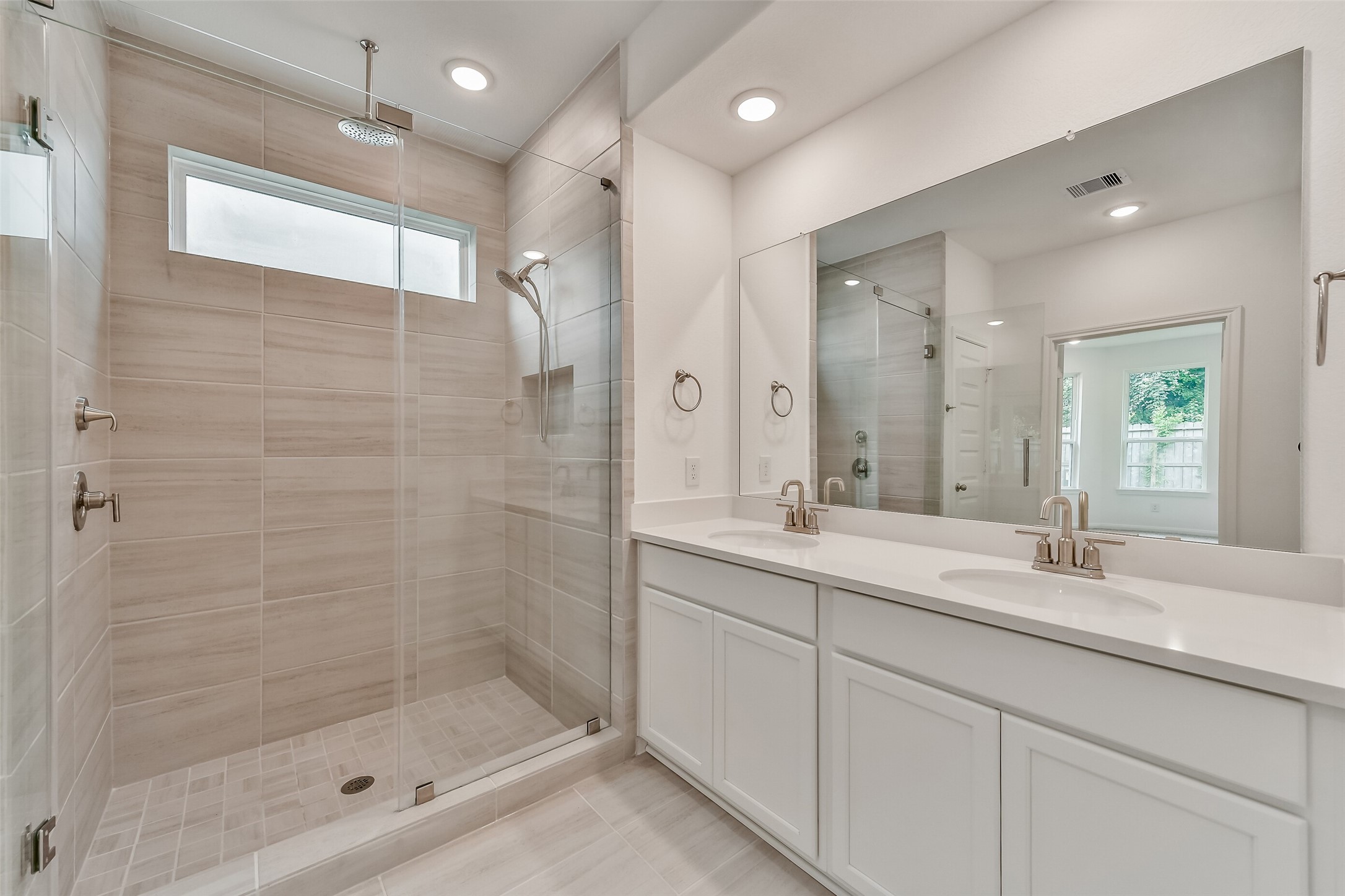 15443 Foresail Lane Property Photo 19