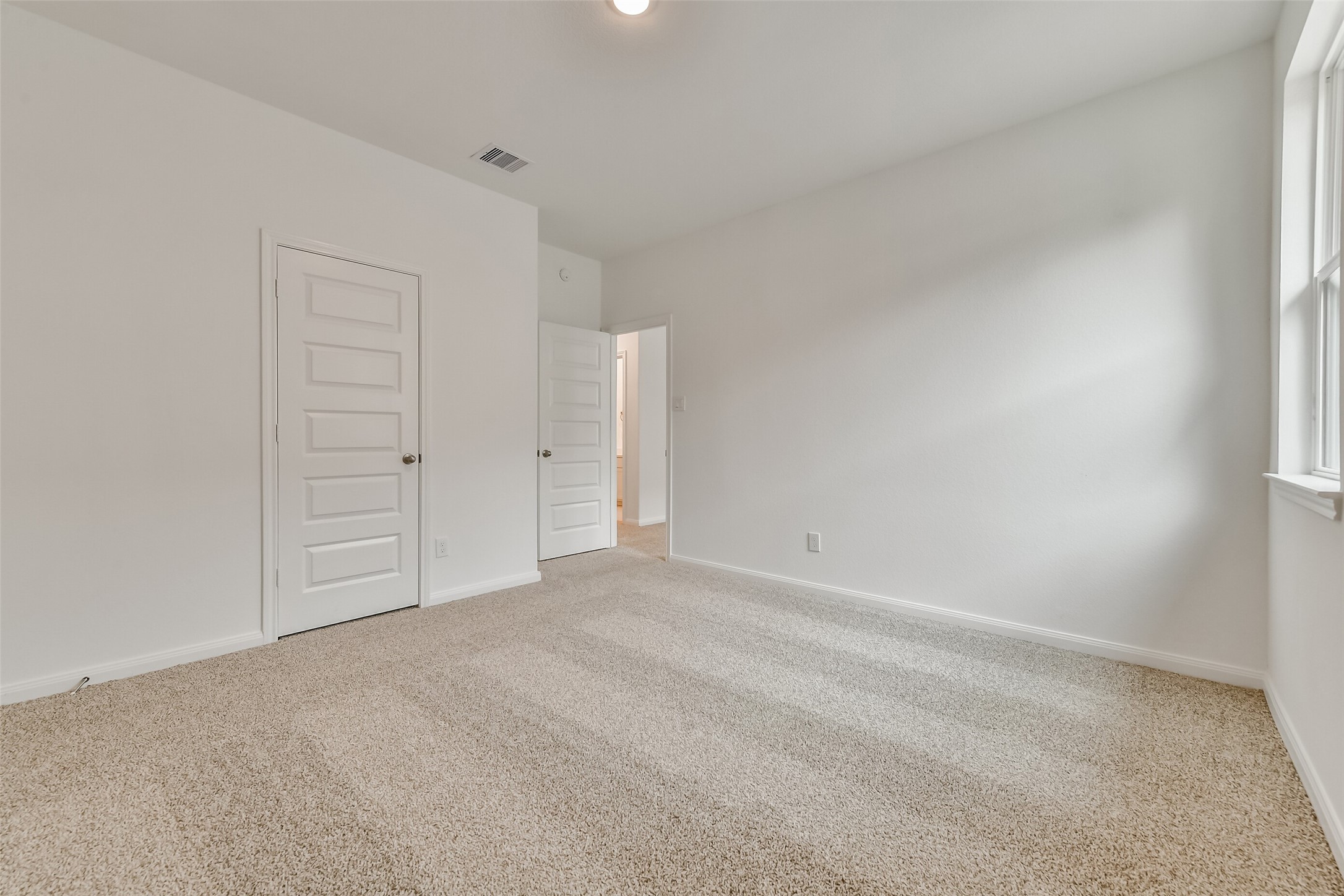 15443 Foresail Lane Property Photo 32
