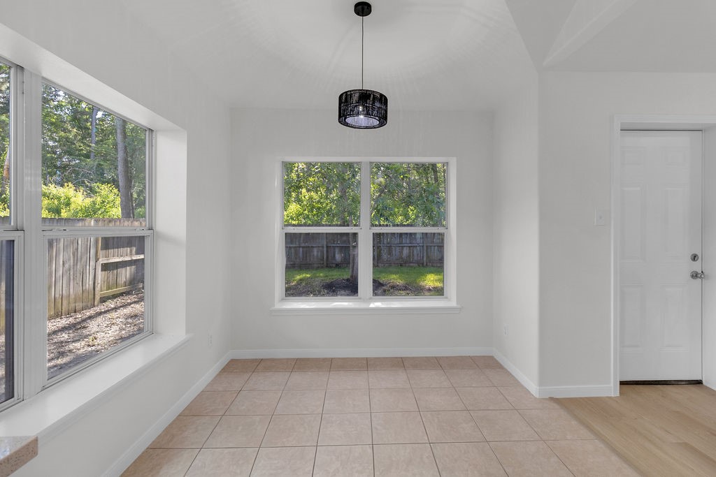 16413 Danika Oak Drive Property Photo 8