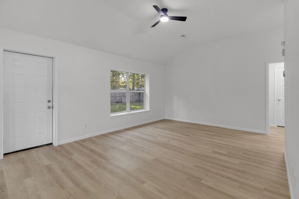 16413 Danika Oak Drive Property Photo 11